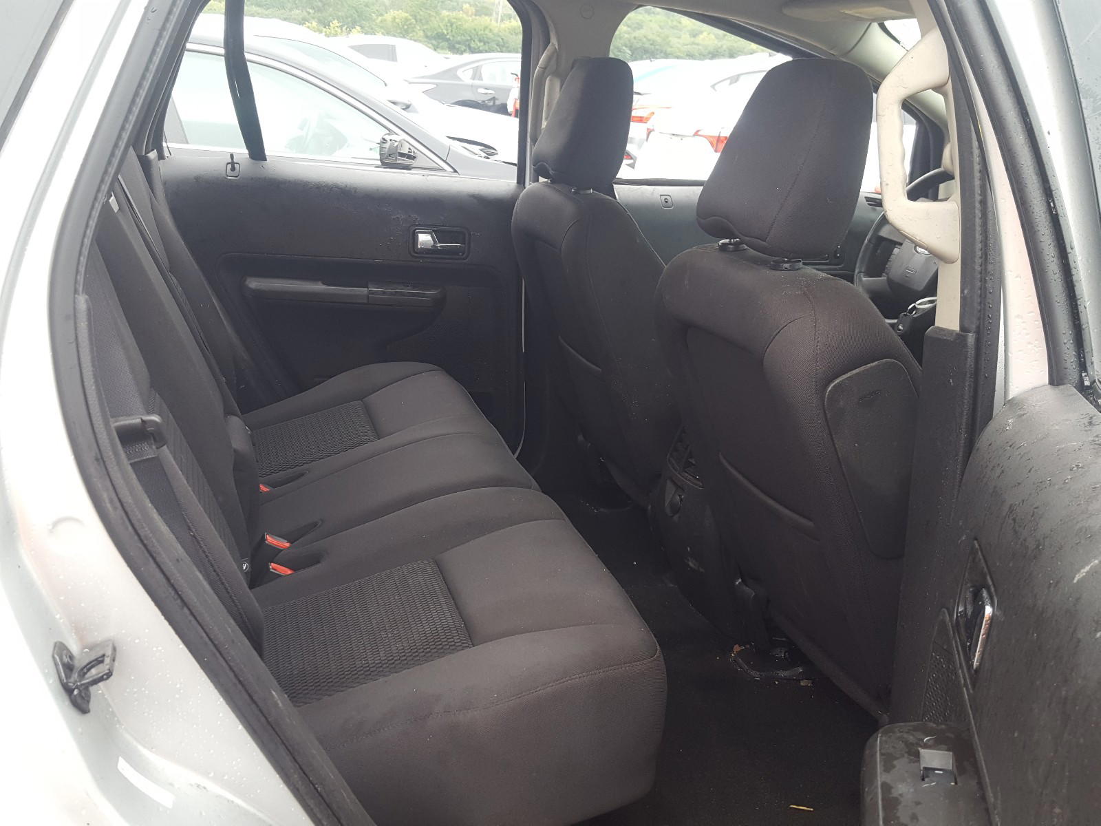 Photo 6 from auction – 2010 FORD EDGE SE with VIN 2FMDK3GC2ABA85142