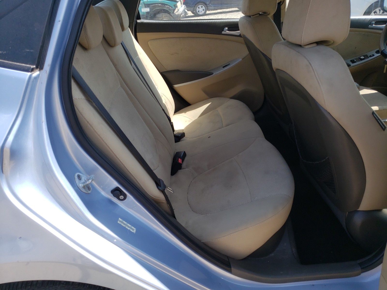 Photo 6 from auction – 2012 HYUNDAI ACCENT GLS with VIN KMHCT4AE1CU047049