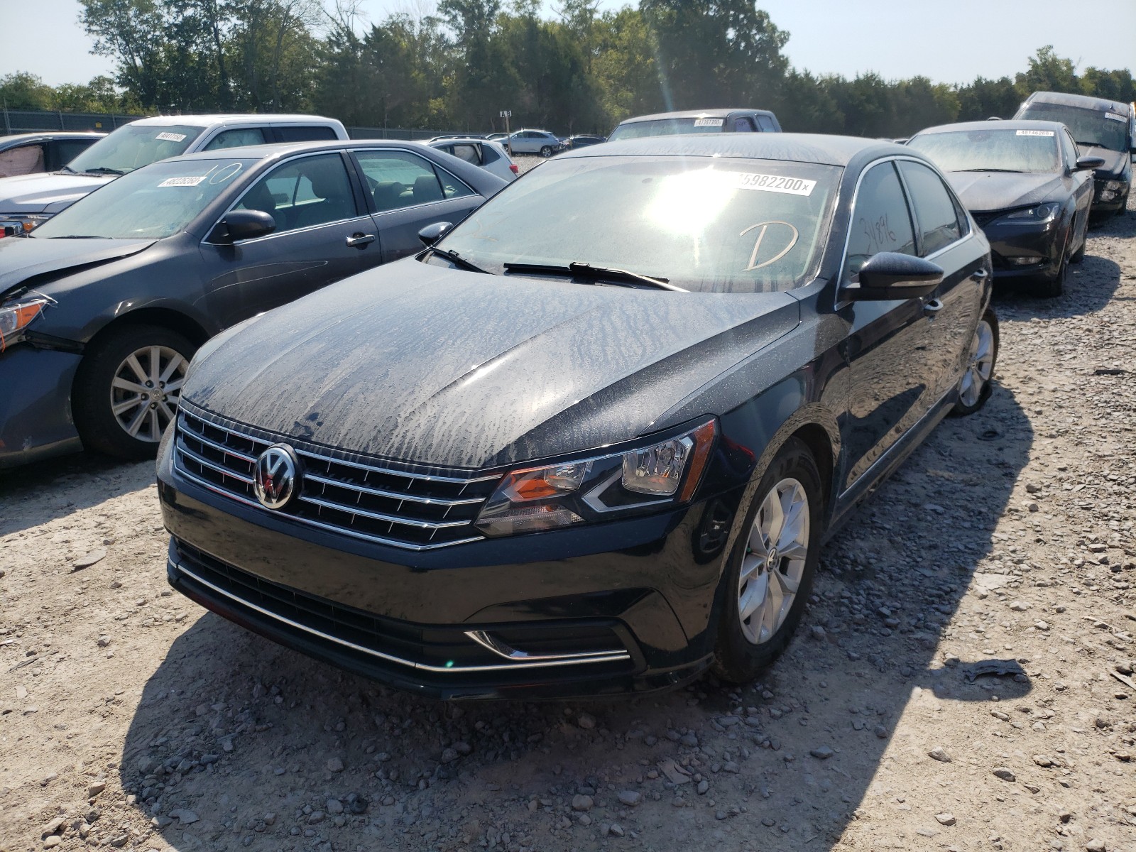 Photo 2 from auction – 2017 VOLKSWAGEN PASSAT S with VIN 1VWAT7A37HC017026
