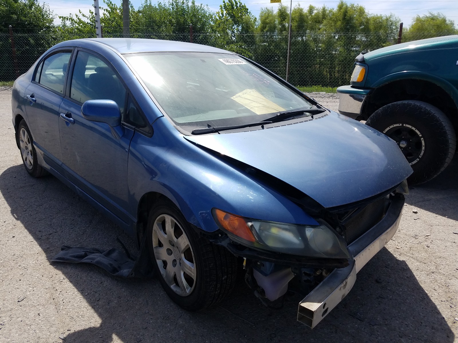 HONDA CIVIC LX 2008 with VIN 1HGFA16558L100400 - Photo from auction