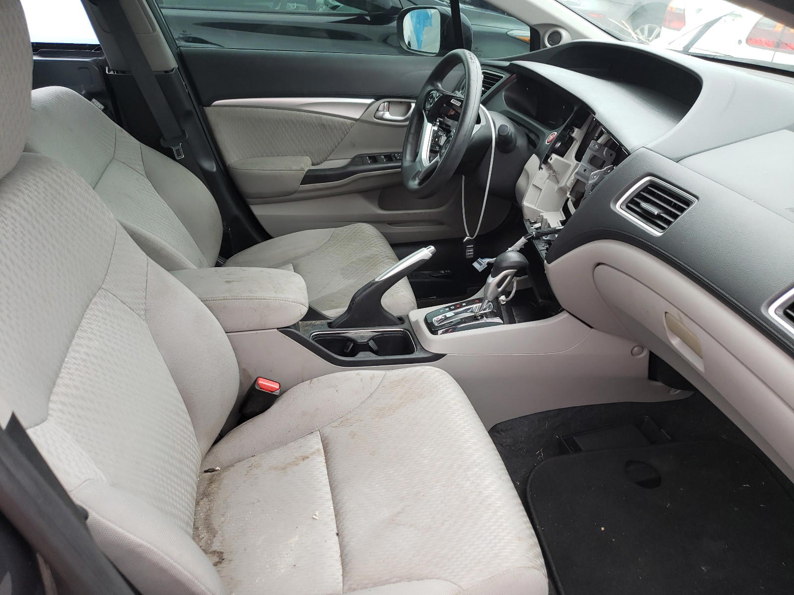 Photo 5 from auction – 2014 HONDA CIVIC EX with VIN 19XFB2F89EE005418