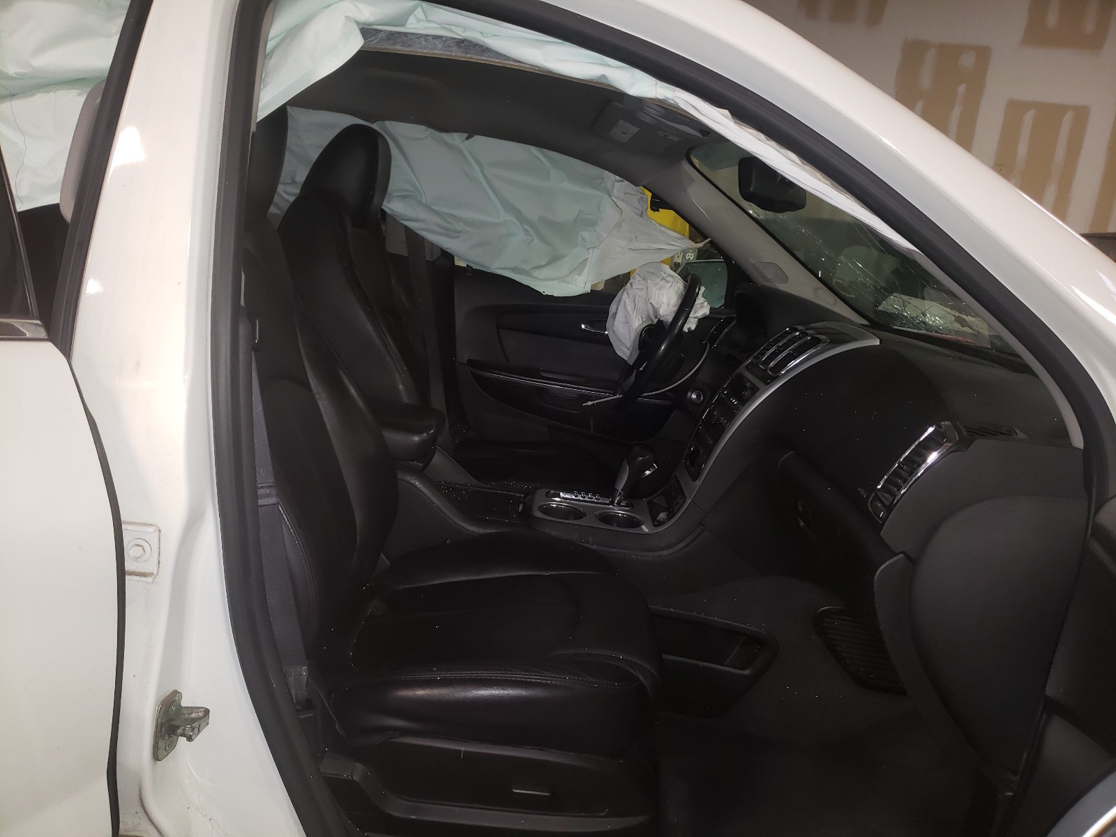 Photo 5 from auction – 2012 GMC ACADIA SLT with VIN 1GKKRRED7CJ131816