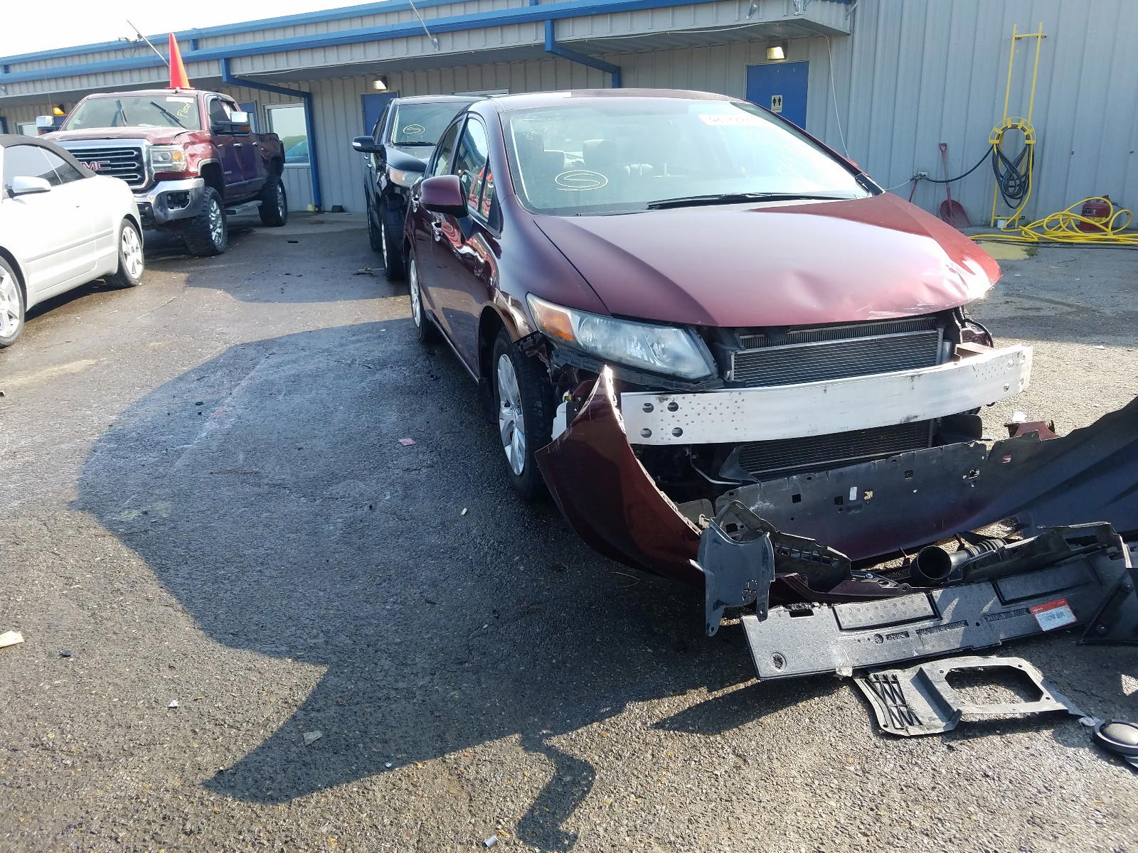 HONDA CIVIC LX 2012 with VIN 19XFB2F57CE062705 - Photo from auction