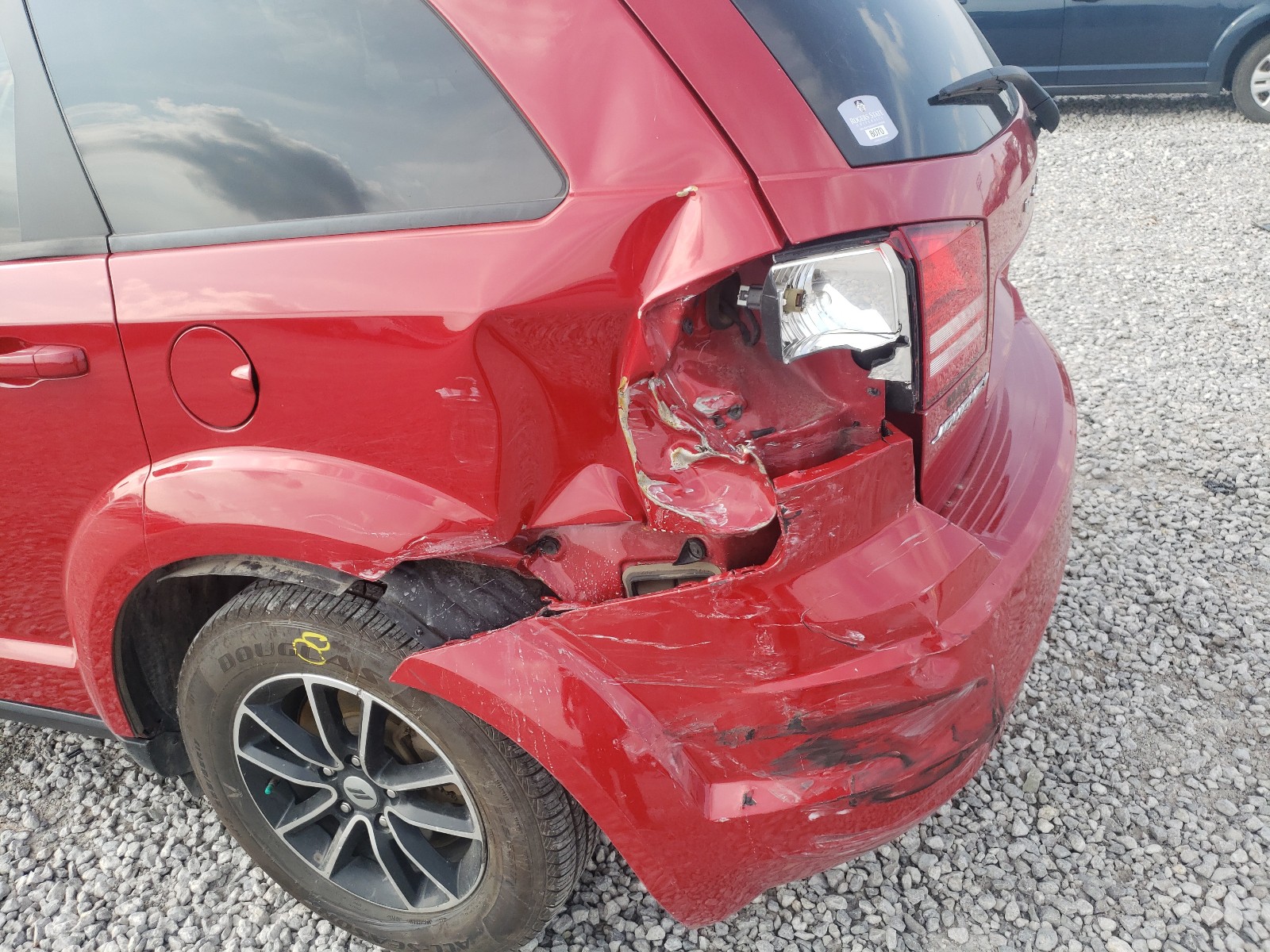 Photo 9 from auction – 2018 DODGE JOURNEY SE with VIN 3C4PDCAB7JT527302