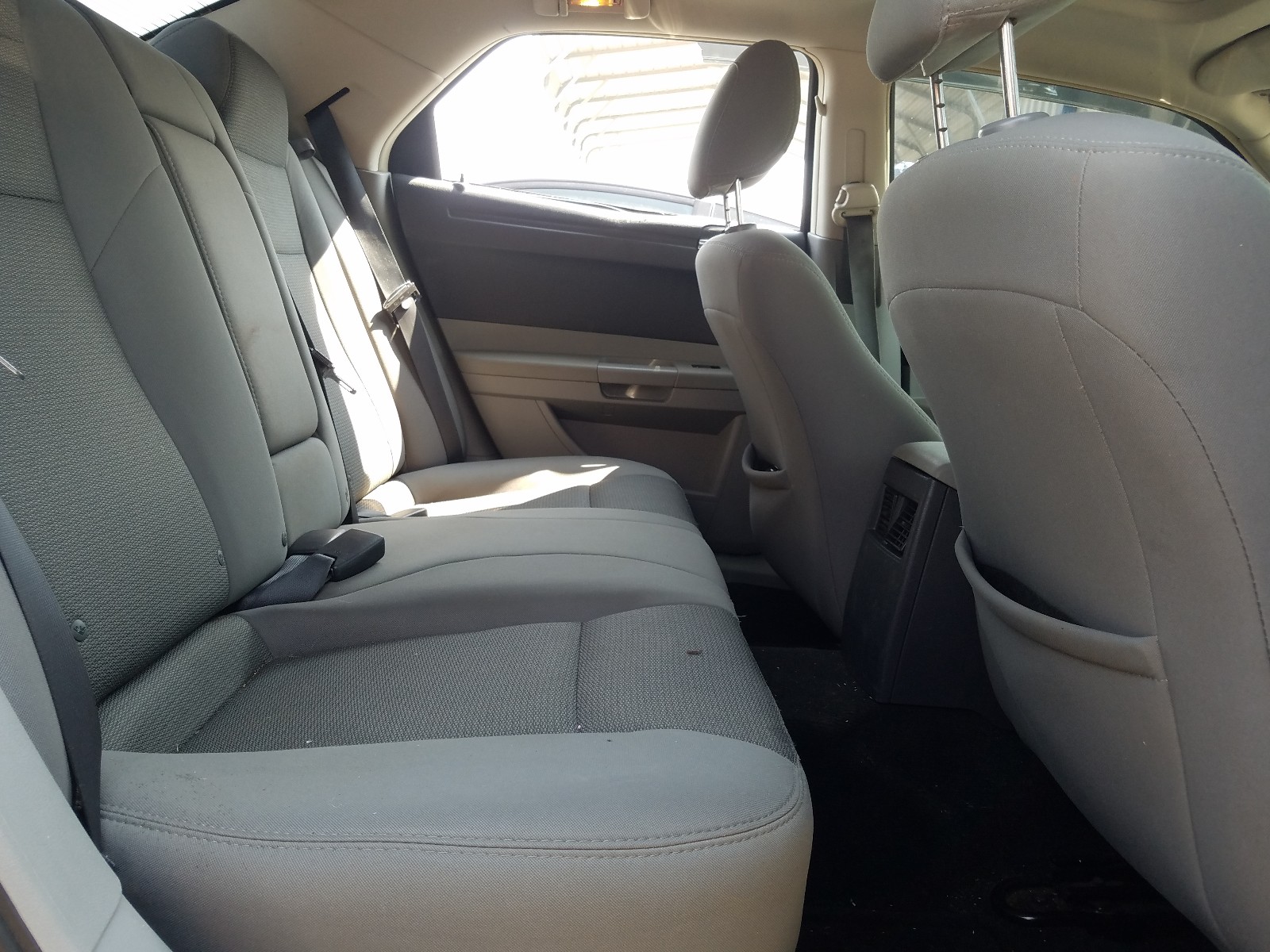 Photo 6 from auction – 2007 CHRYSLER 300 TOURIN with VIN 2C3KA53G37H710144