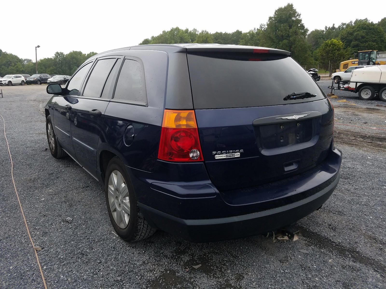 Photo 3 from auction – 2005 CHRYSLER PACIFICA with VIN 2C4GM48LX5R489819