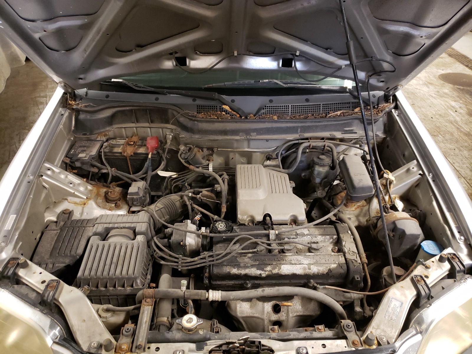 Photo 7 from auction – 2000 HONDA CR-V EX with VIN JHLRD1868YC002621