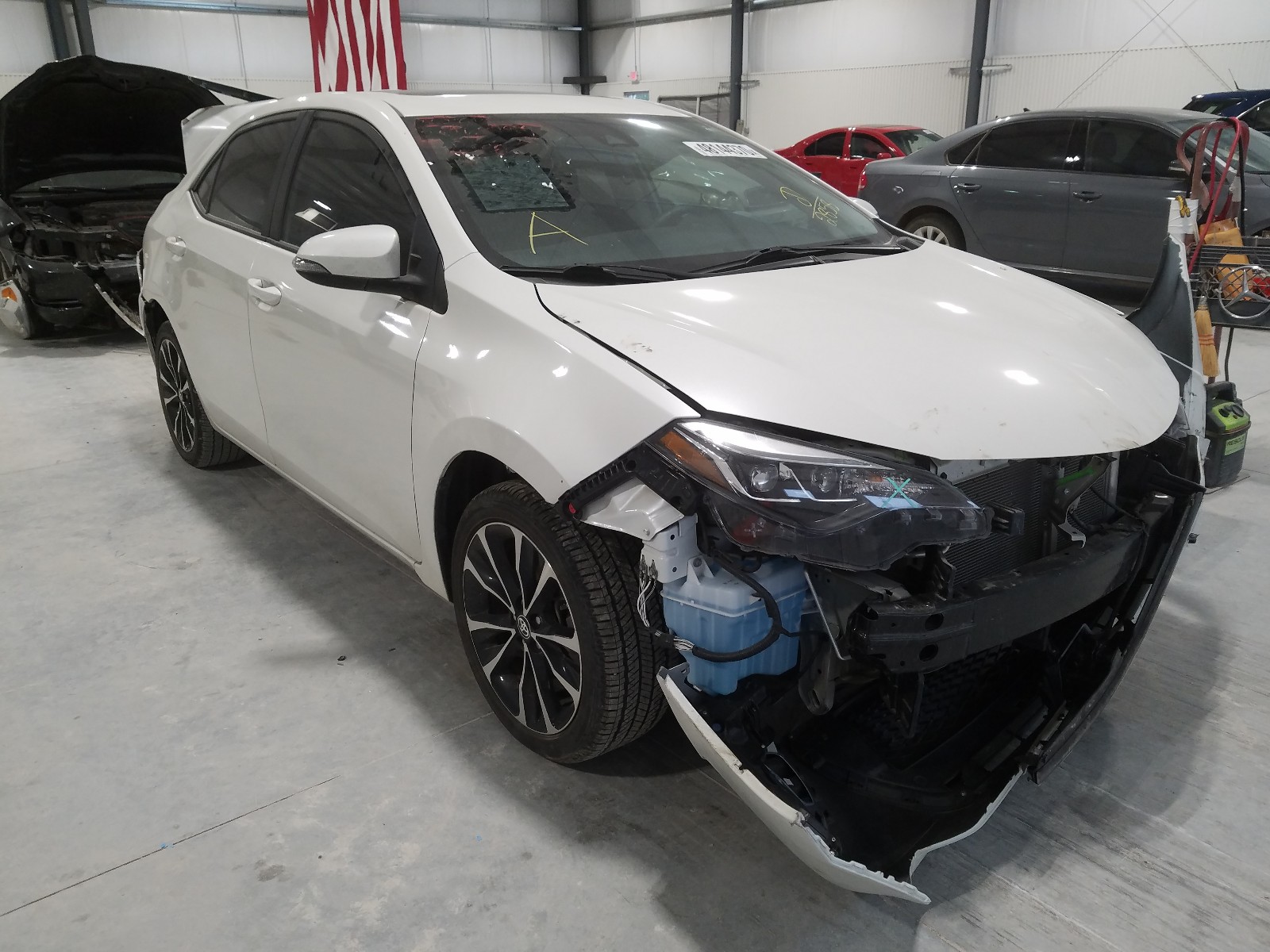 Photo 1 from auction – 2018 TOYOTA COROLLA L with VIN 5YFBURHE0JP812858