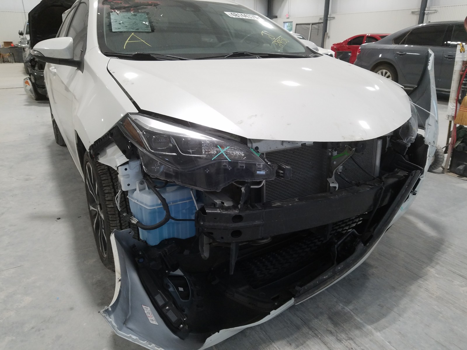 Photo 9 from auction – 2018 TOYOTA COROLLA L with VIN 5YFBURHE0JP812858