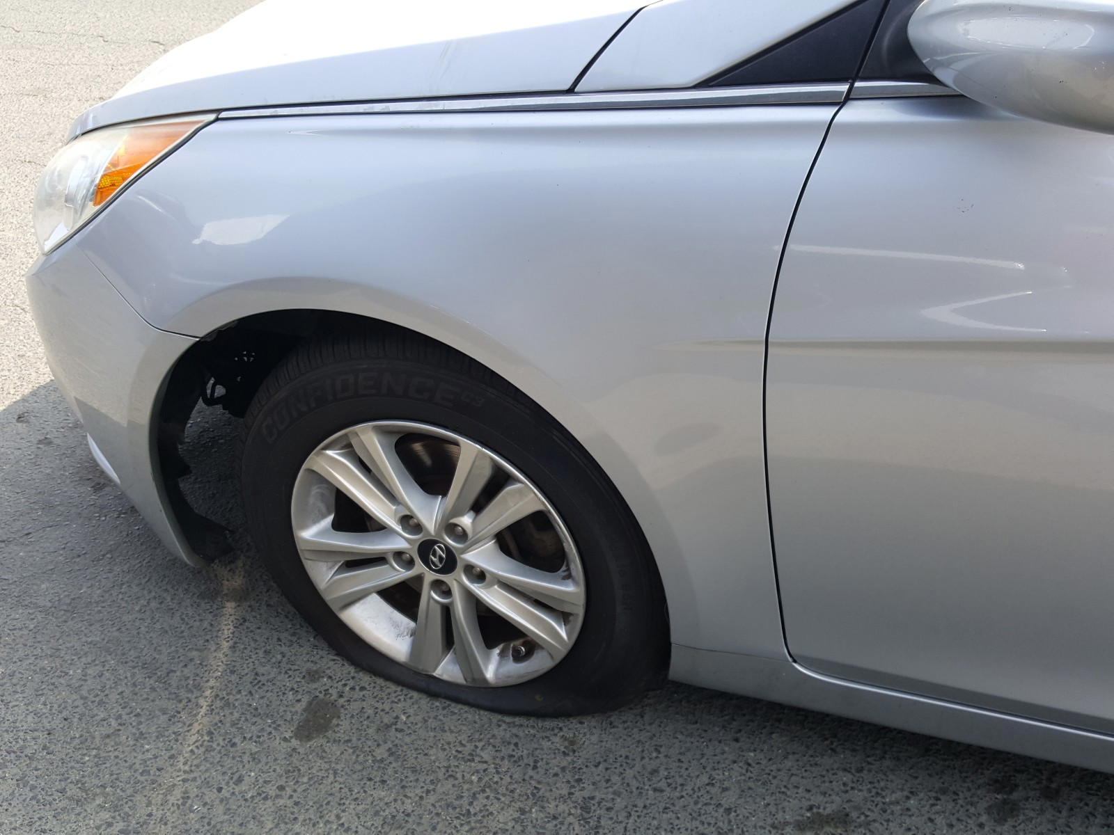 Photo 9 from auction – 2012 HYUNDAI SONATA GLS with VIN 5NPEB4AC7CH444970