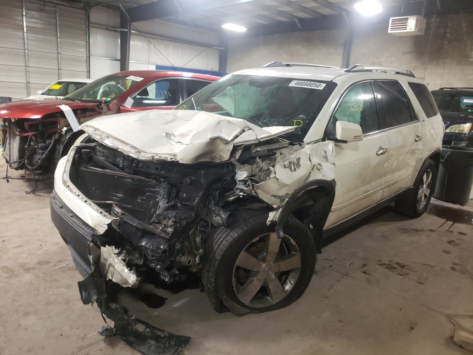 Photo 2 from auction – 2012 GMC ACADIA SLT with VIN 1GKKRRED7CJ131816