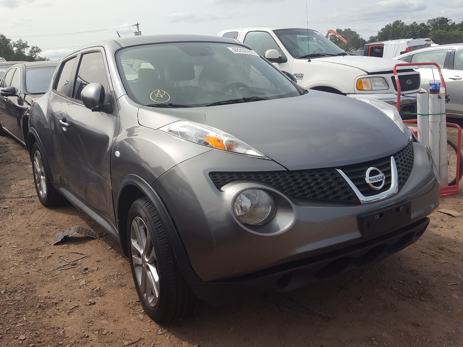 Photo 1 from auction – 2014 NISSAN JUKE S with VIN JN8AF5MV6ET364360