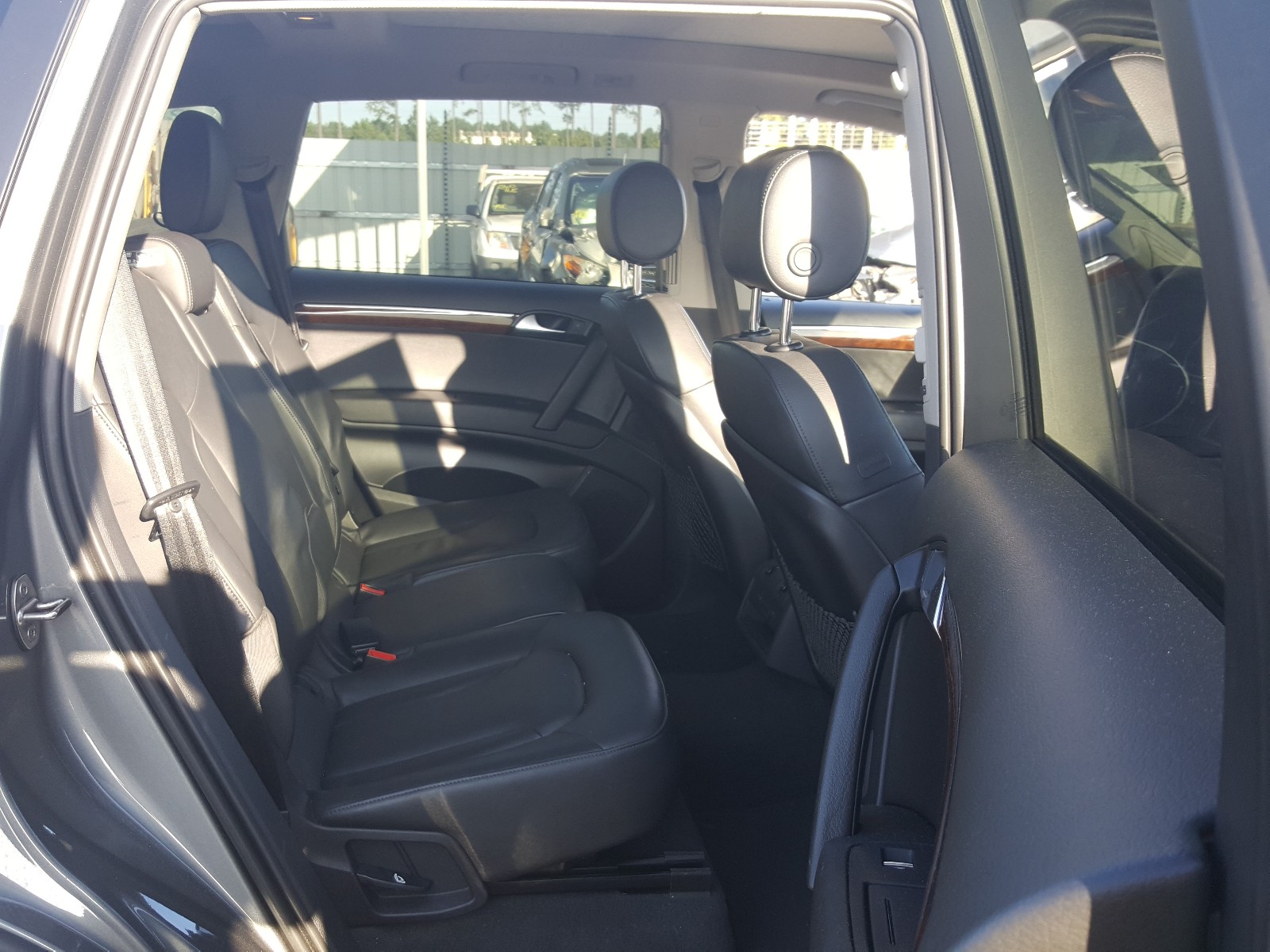 Photo 6 from auction – 2015 AUDI Q7 PREMIUM with VIN WA1CGAFE9FD002696