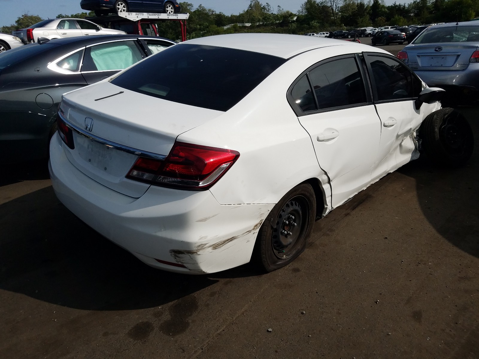 Photo 4 from auction – 2015 HONDA CIVIC LX with VIN 19XFB2F51FE702024