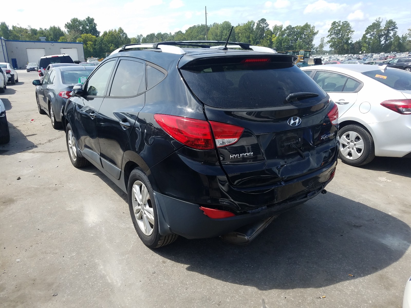 Photo 3 from auction – 2012 HYUNDAI TUCSON GLS with VIN KM8JU3AC3CU524934