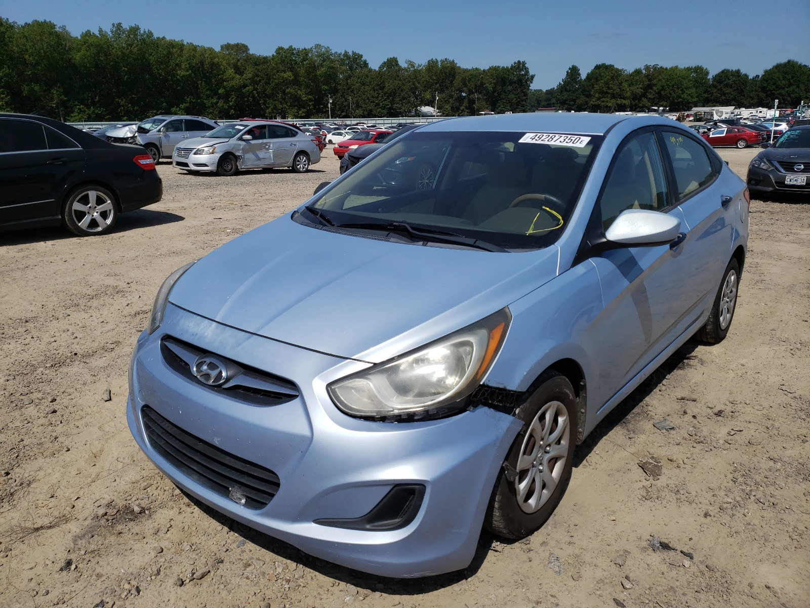 Photo 2 from auction – 2012 HYUNDAI ACCENT GLS with VIN KMHCT4AE1CU047049