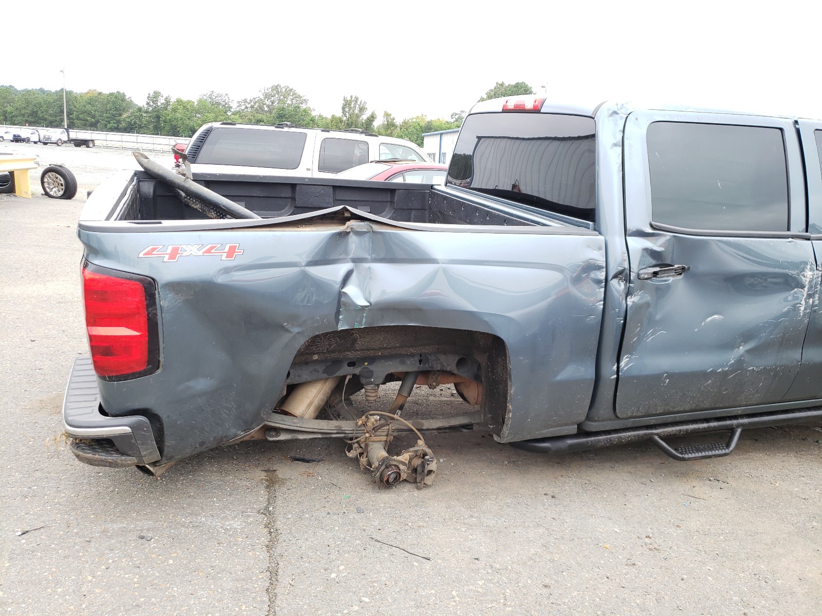 Photo 9 from auction – 2014 CHEVROLET SILVERADO with VIN 3GCUKREC9EG502916