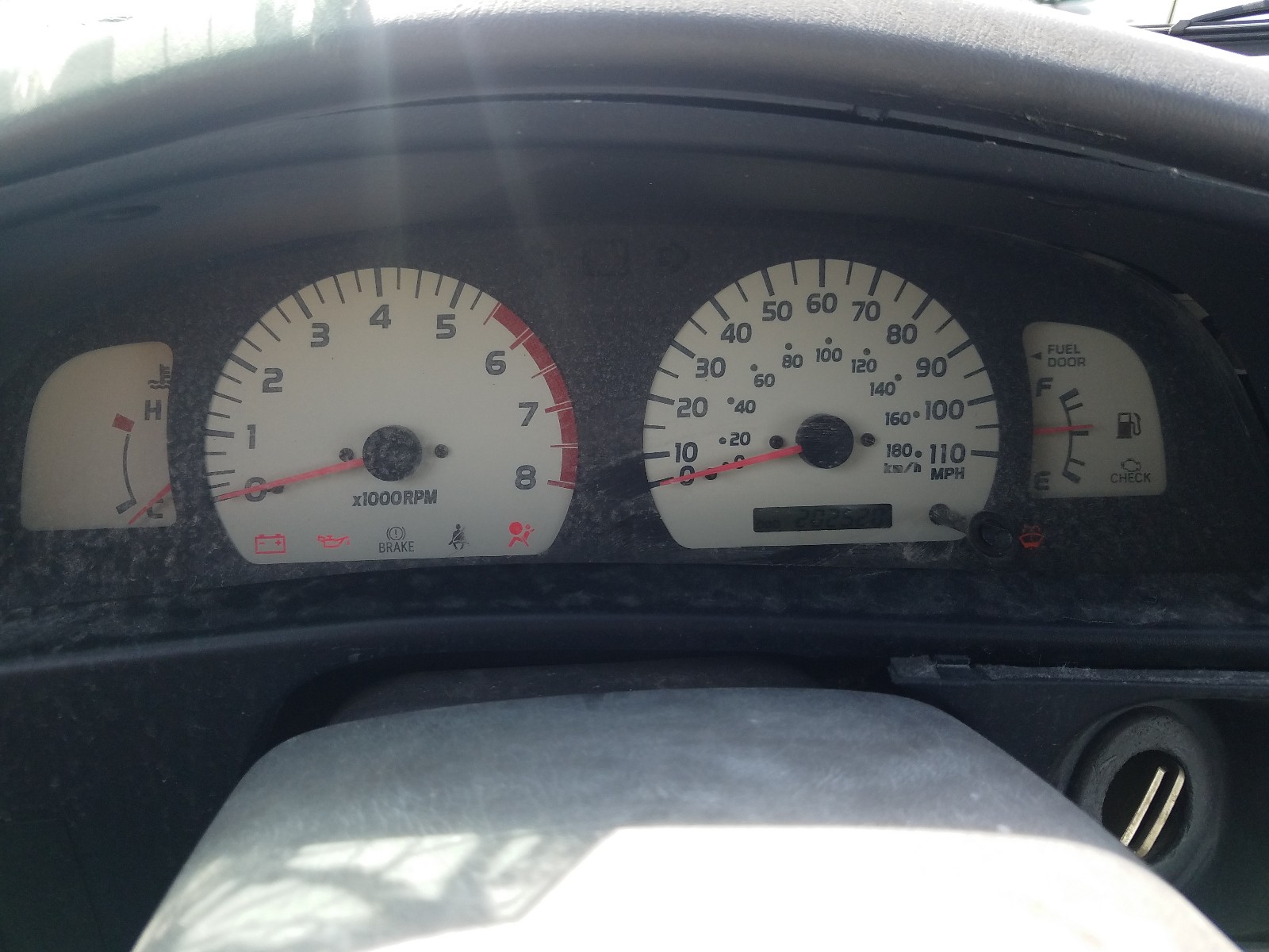 Photo 8 from auction – 2004 TOYOTA TACOMA with VIN 5TEGN92N44Z372203