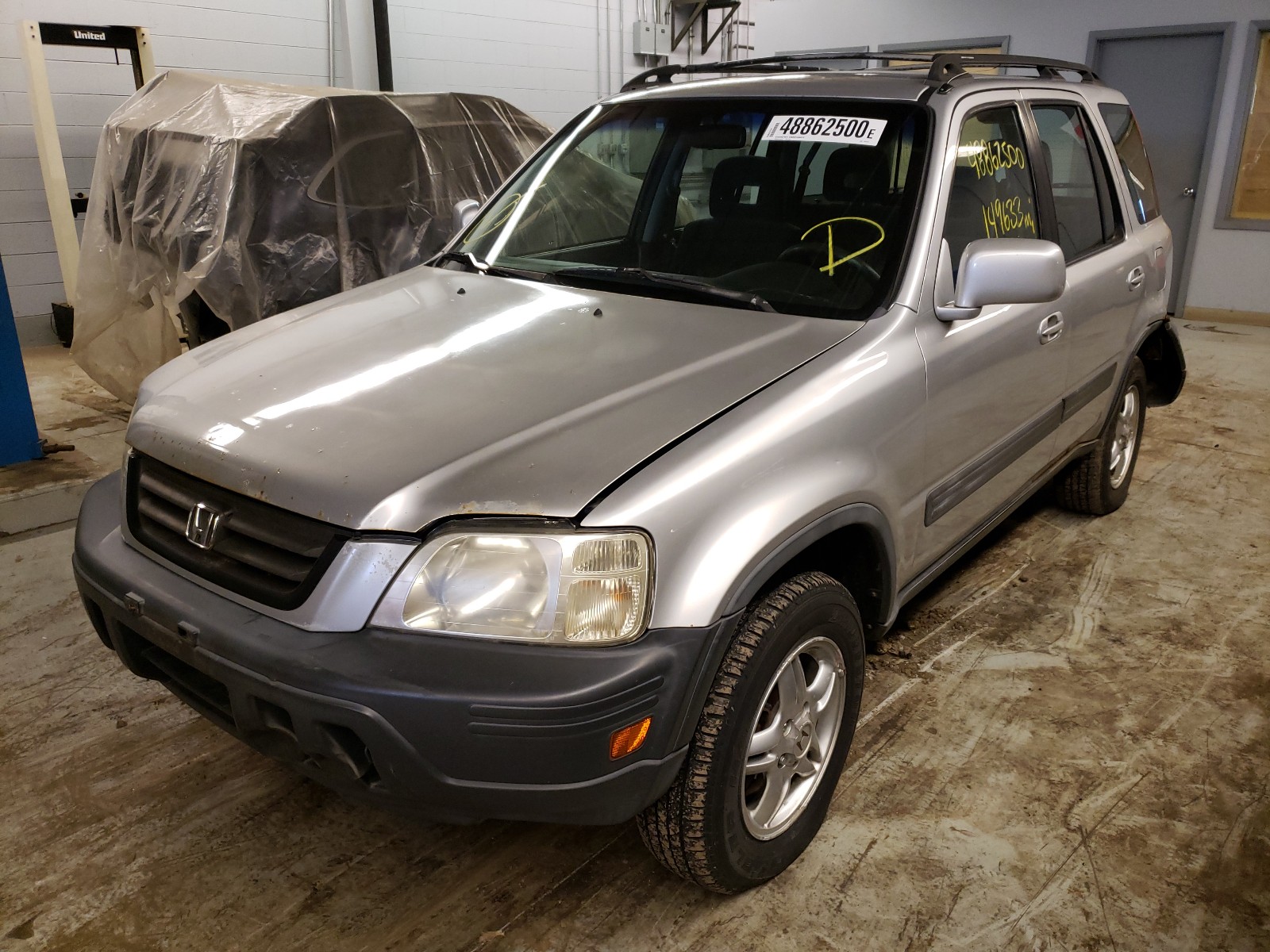Photo 2 from auction – 2000 HONDA CR-V EX with VIN JHLRD1868YC002621