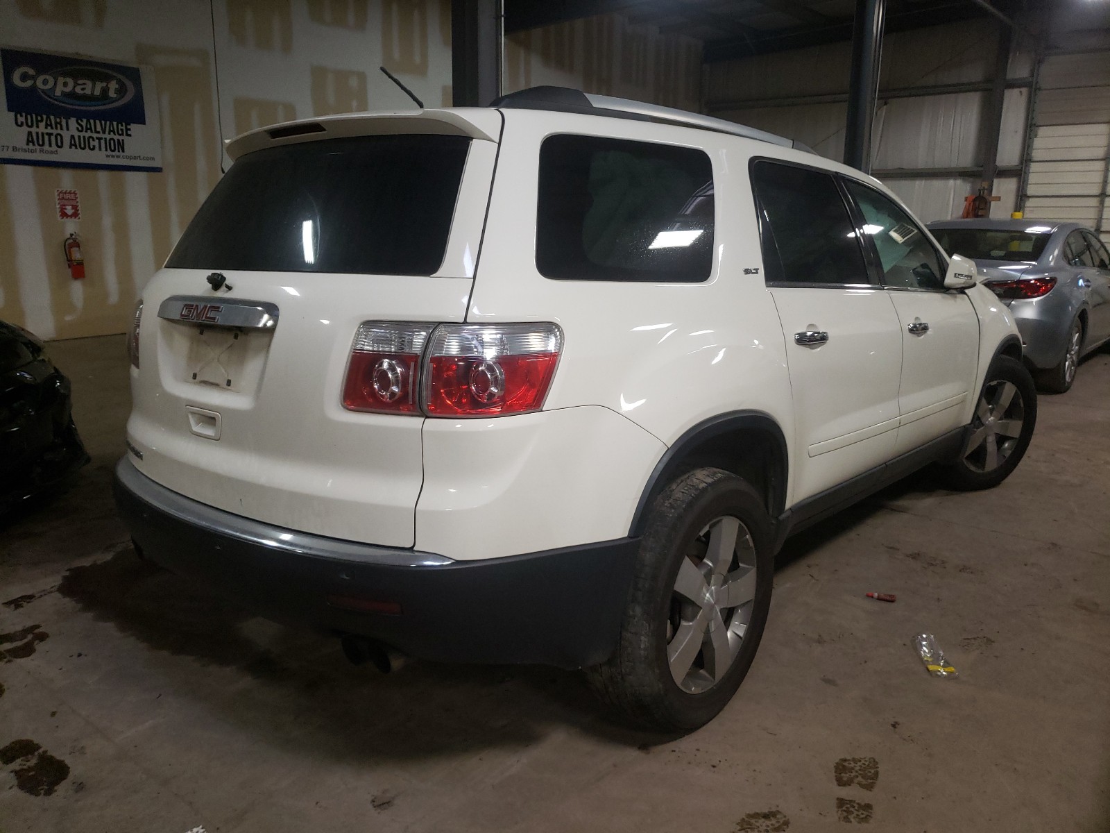 Photo 4 from auction – 2012 GMC ACADIA SLT with VIN 1GKKRRED7CJ131816