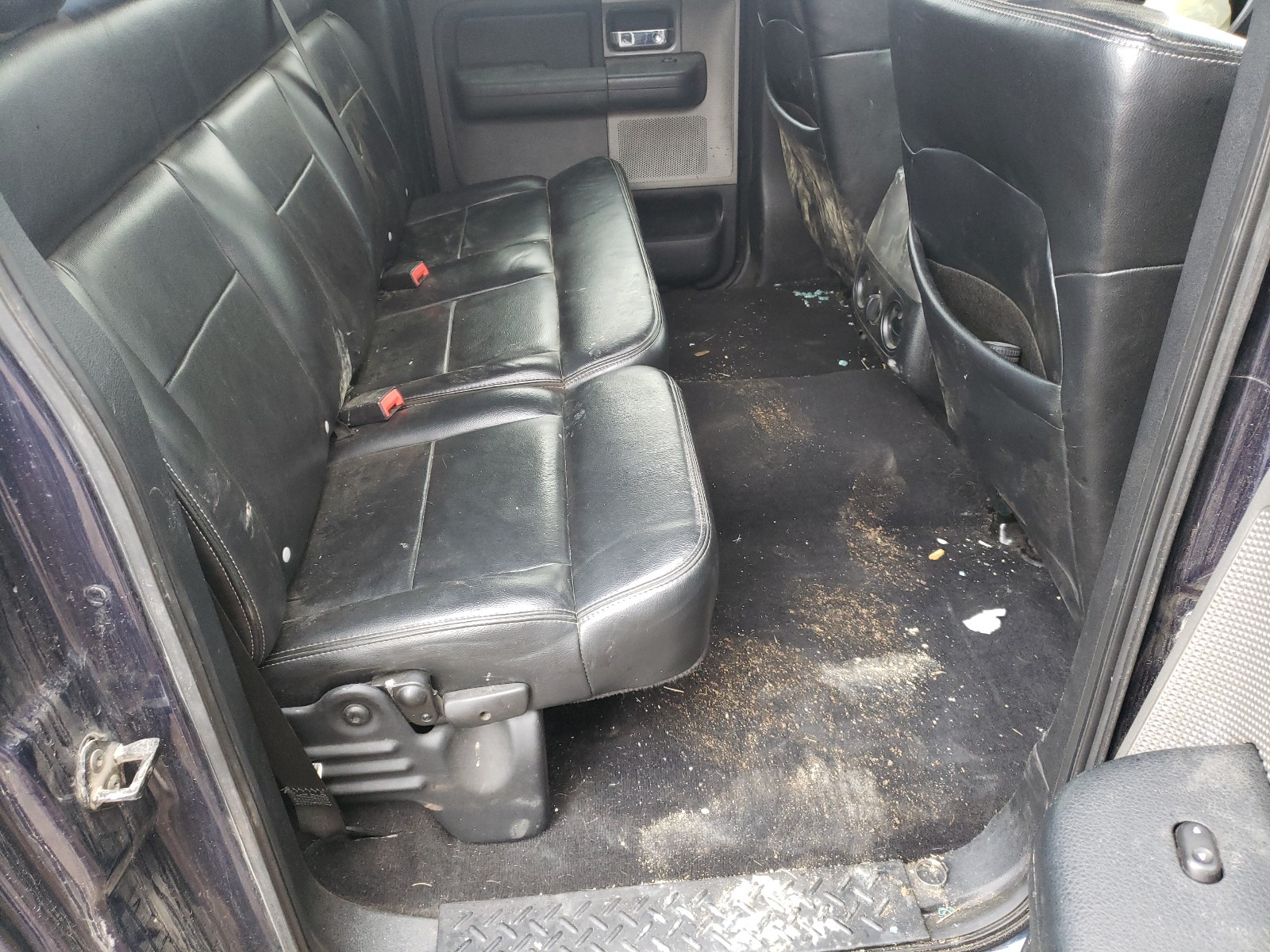 Photo 6 from auction – 2006 FORD F150 SUPER with VIN 1FTPW14586FA30068