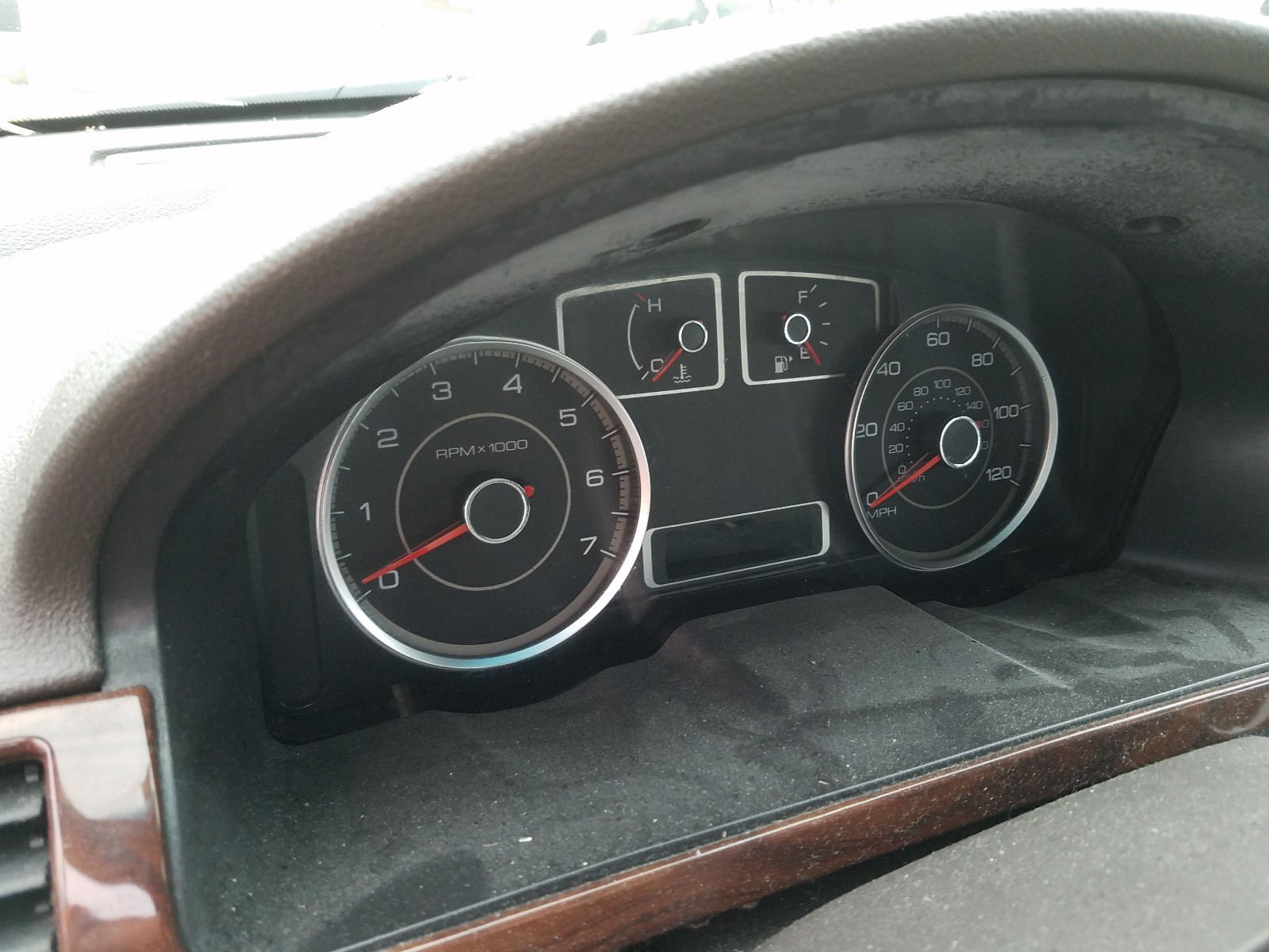 Photo 8 from auction – 2009 FORD TAURUS SEL with VIN 1FAHP27W69G119122