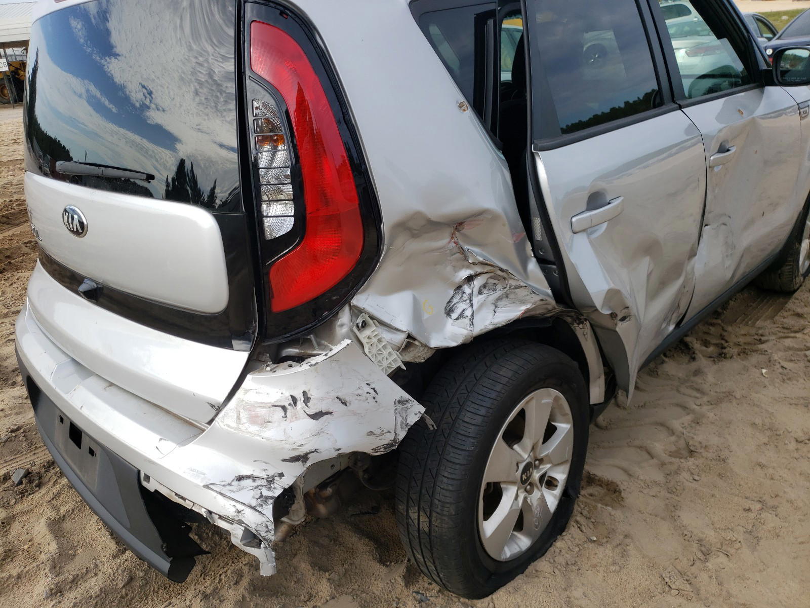 Photo 9 from auction – 2018 KIA SOUL with VIN KNDJN2A29J7516562