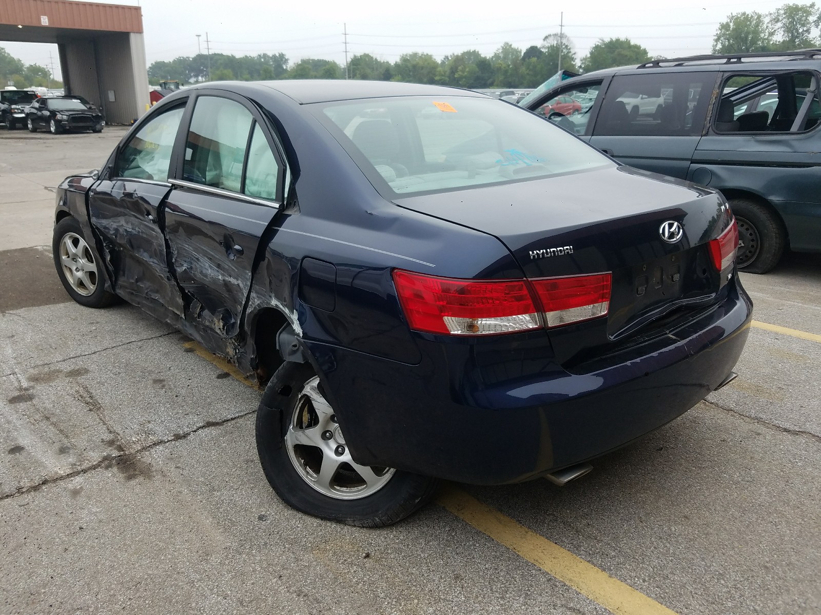 Photo 3 from auction – 2006 HYUNDAI SONATA GLS with VIN 5NPEU46F86H085789