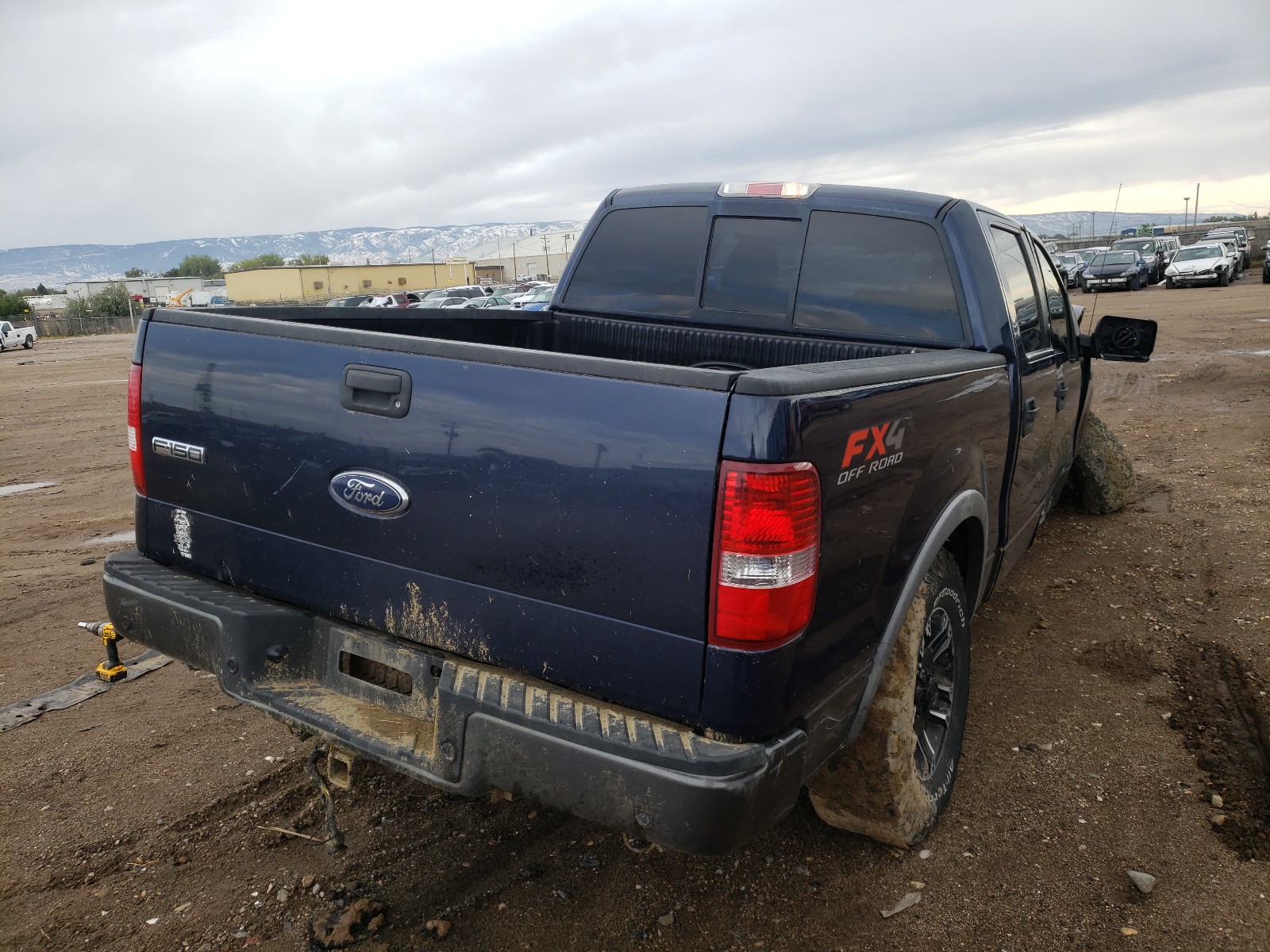 Photo 4 from auction – 2006 FORD F150 SUPER with VIN 1FTPW14586FA30068