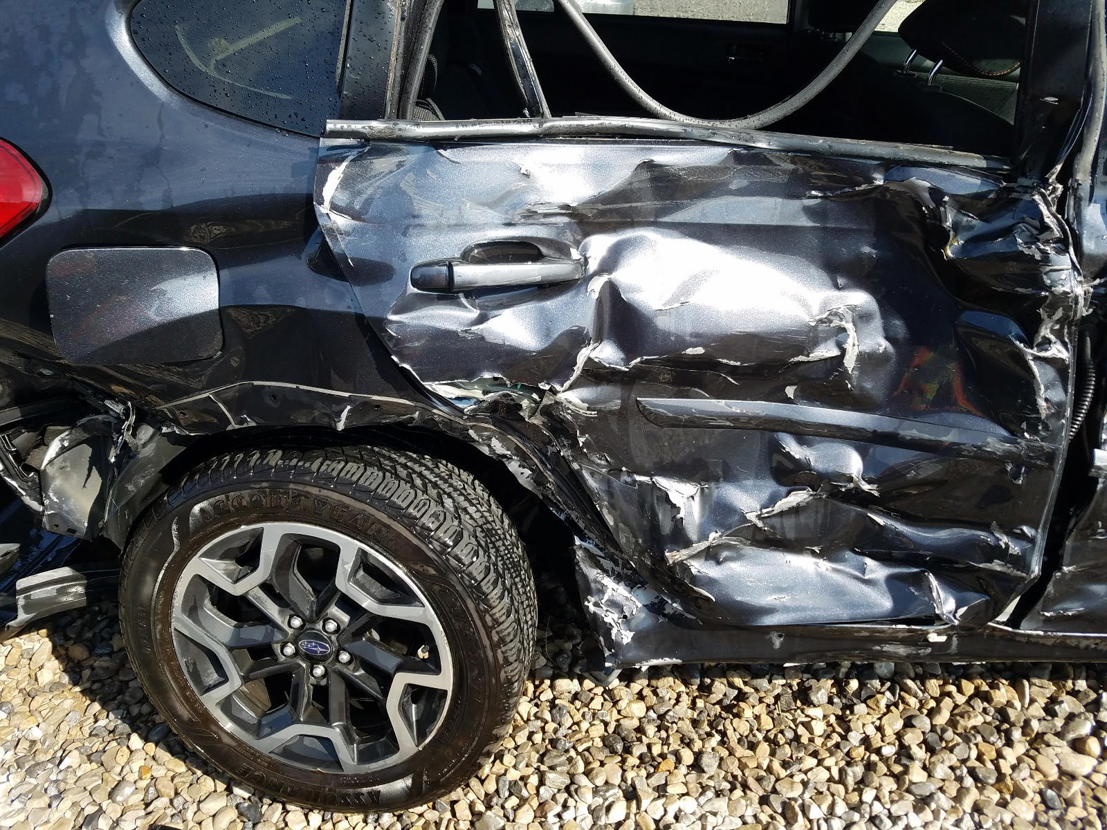 Photo 9 from auction – 2016 SUBARU CROSSTREK with VIN JF2GPADC0GH324776