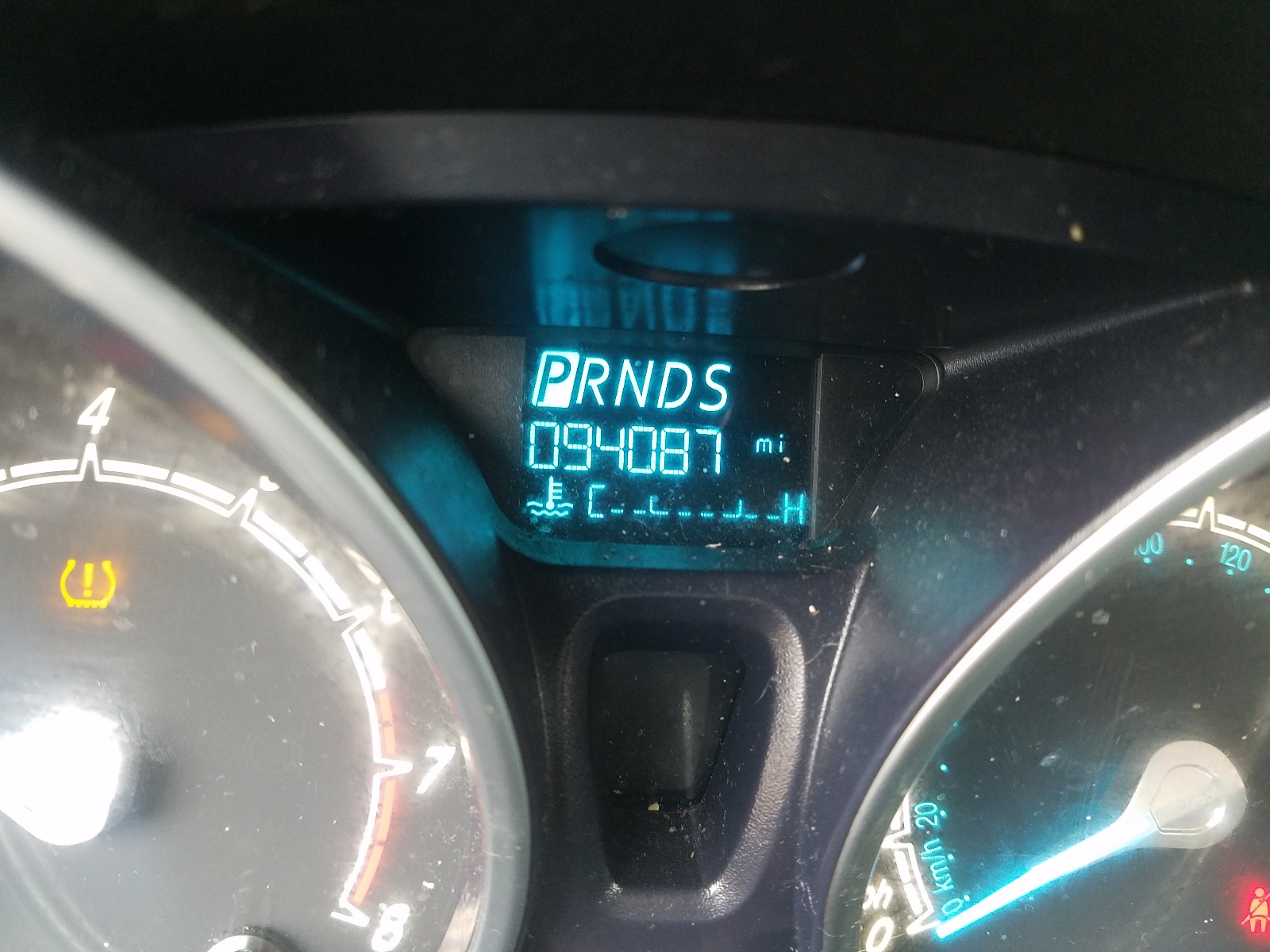 Photo 8 from auction – 2015 FORD FIESTA SE with VIN 3FADP4EJXFM130269