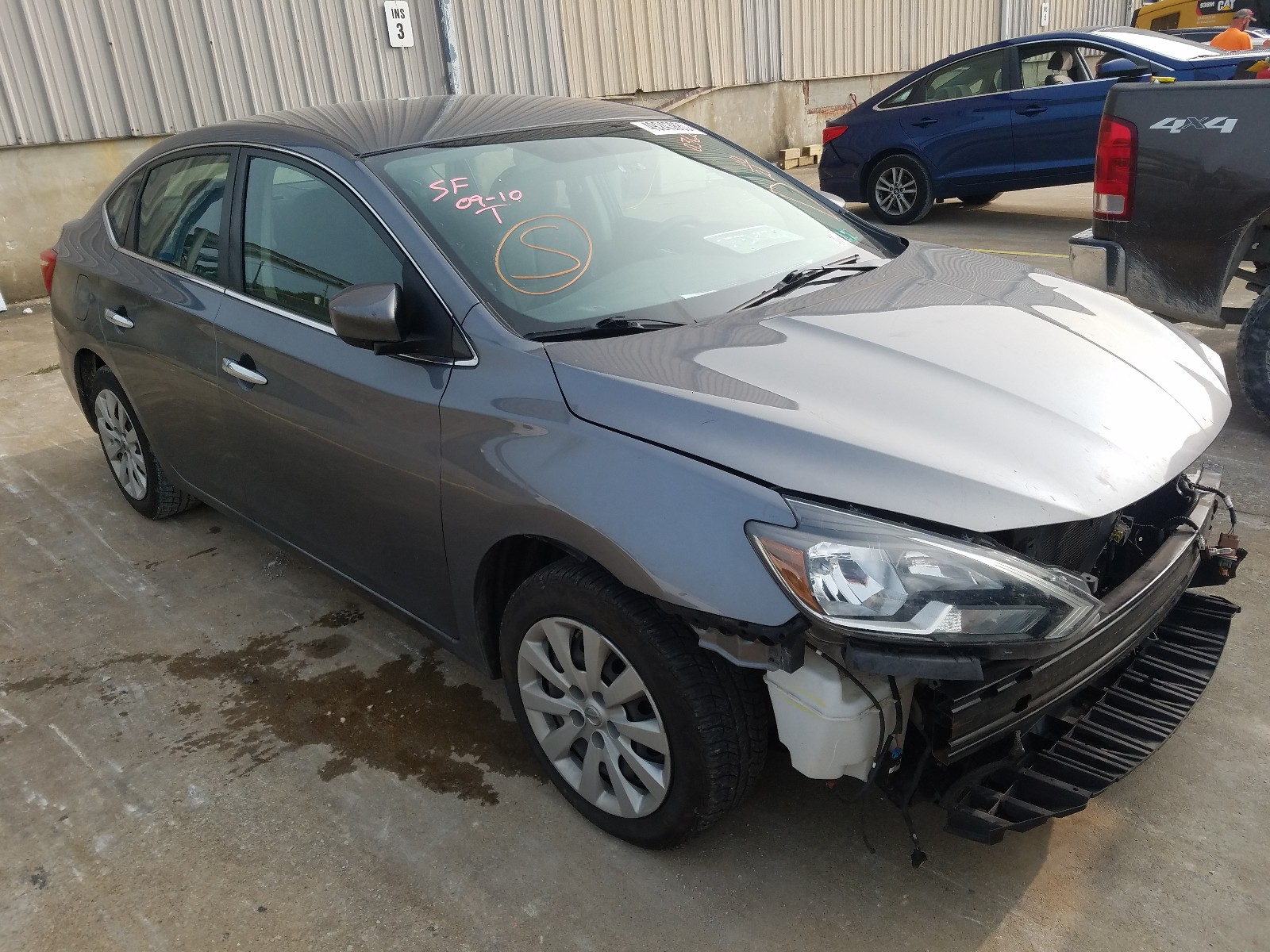 Photo 1 from auction – 2016 NISSAN SENTRA S with VIN 3N1AB7AP9GY280362