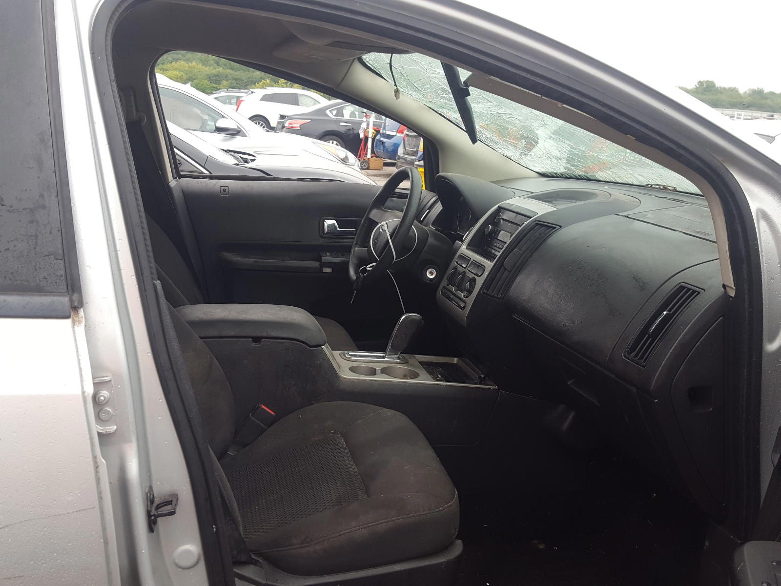 Photo 5 from auction – 2010 FORD EDGE SE with VIN 2FMDK3GC2ABA85142