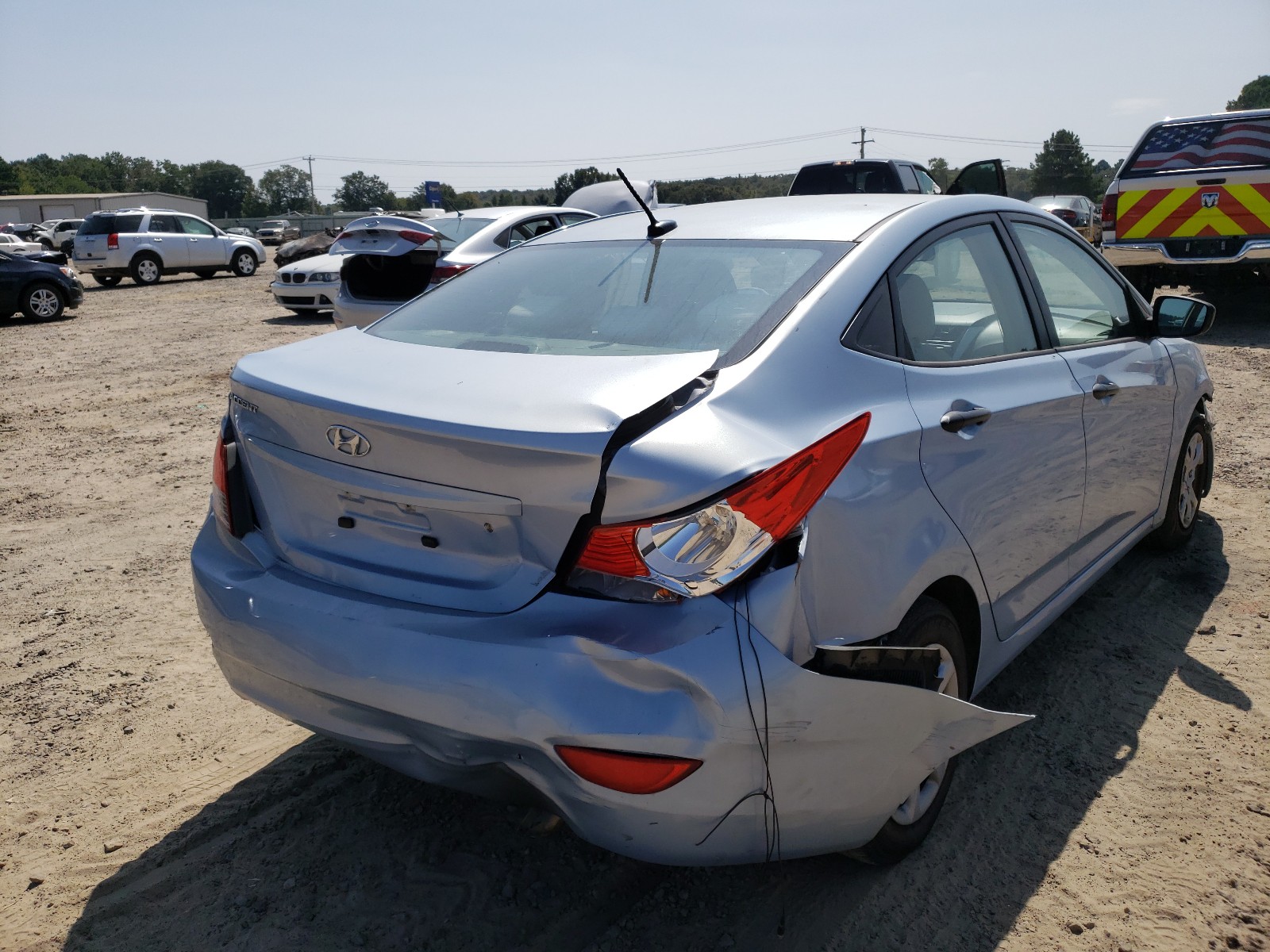 Photo 4 from auction – 2012 HYUNDAI ACCENT GLS with VIN KMHCT4AE1CU047049