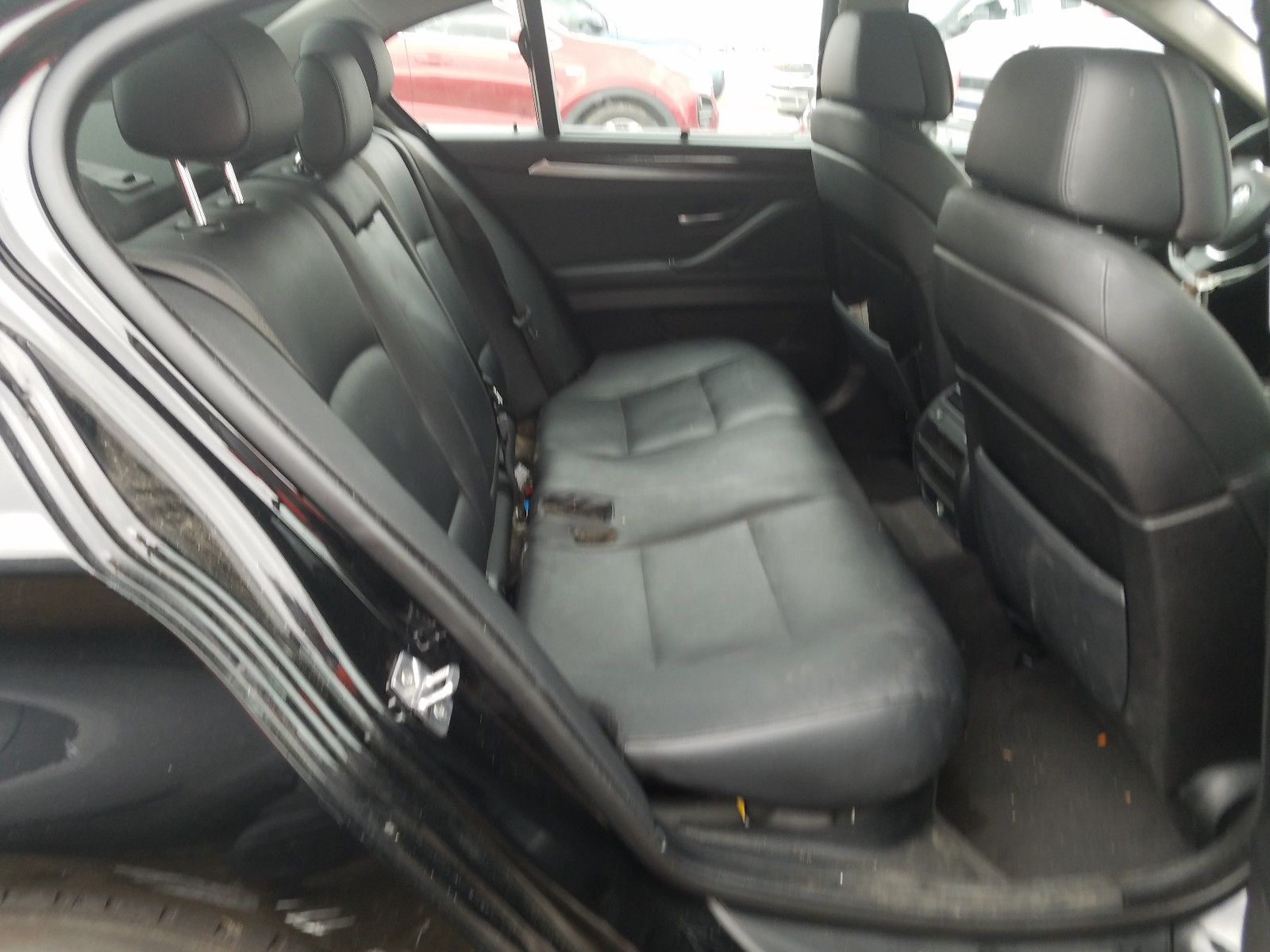 Zdjęcie 6 z aukcji – 2011 BMW 550 XI z VIN WBAFU9C52BC278164