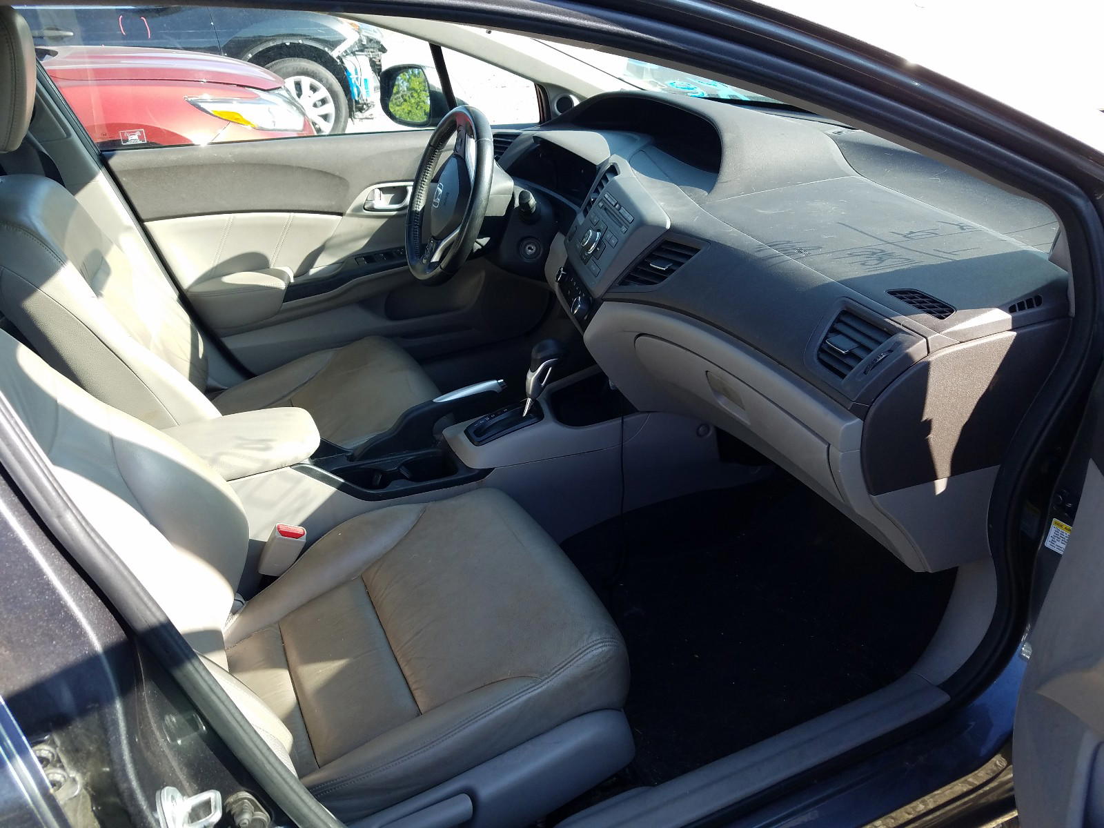 Photo 5 from auction – 2012 HONDA CIVIC EXL with VIN 19XFB2F95CE010718