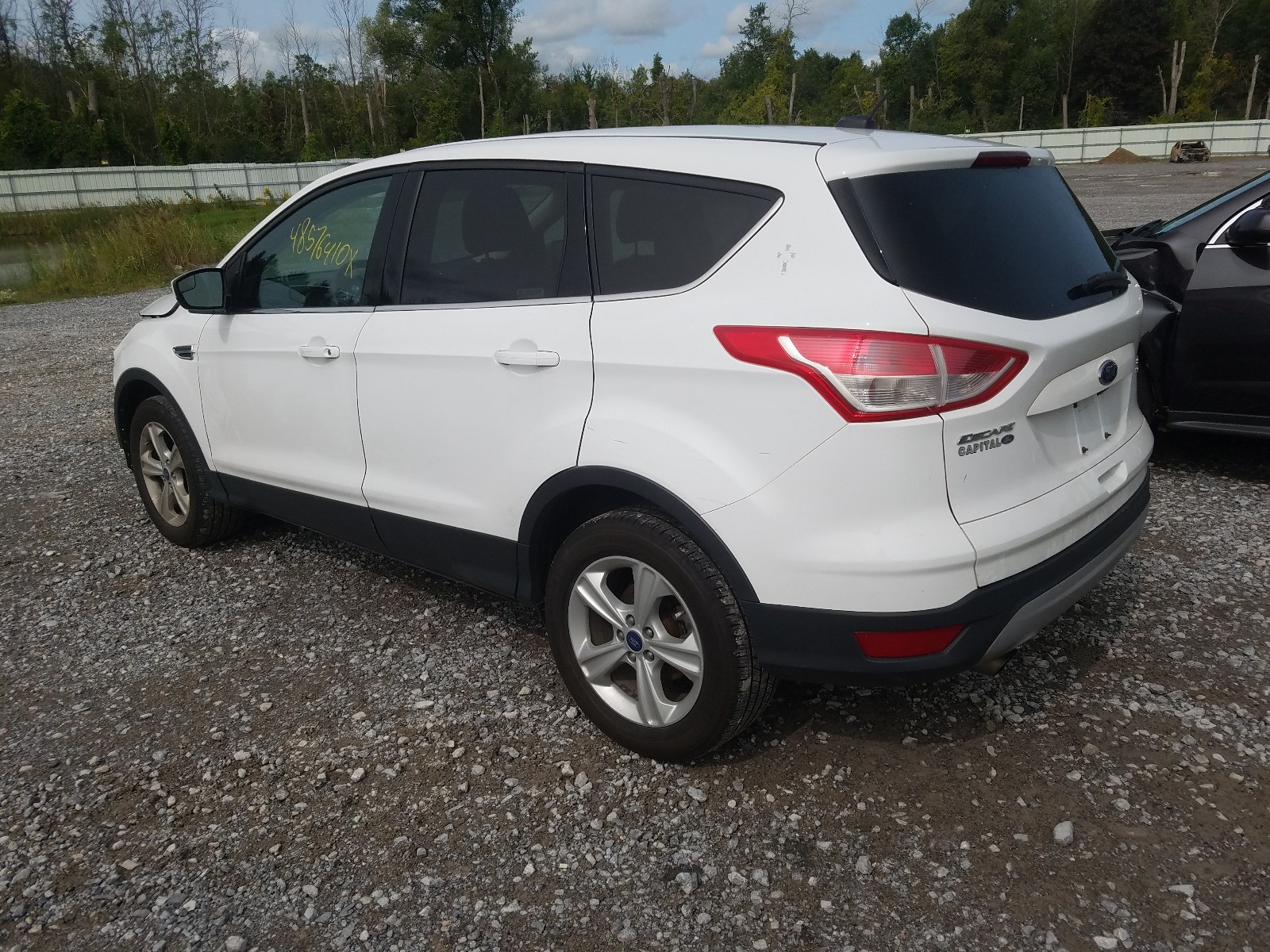 Photo 3 from auction – 2014 FORD ESCAPE SE with VIN 1FMCU9GX6EUA54049