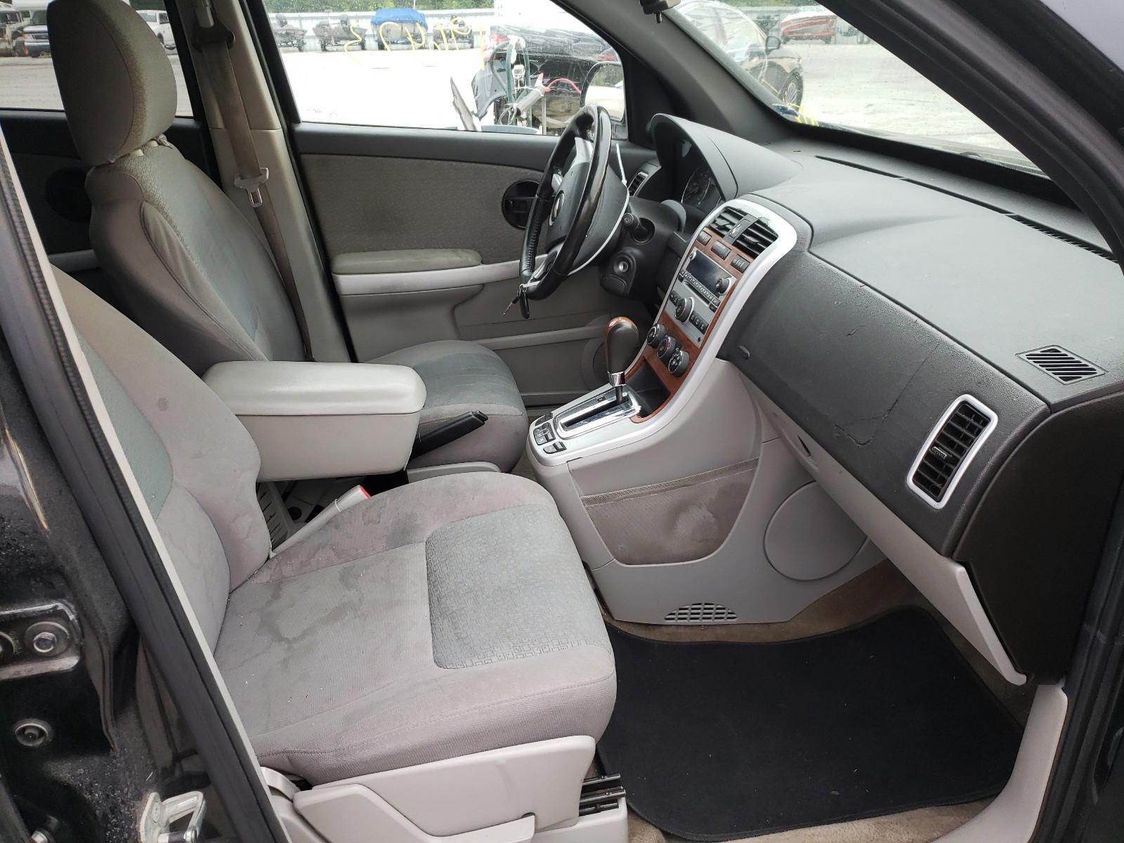 Photo 5 from auction – 2008 CHEVROLET EQUINOX LS with VIN 2CNDL33F586344948