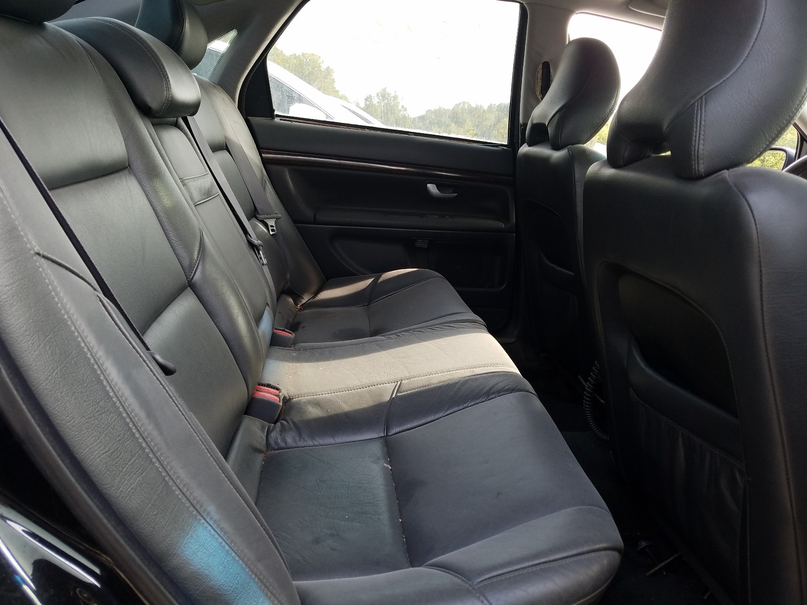 Photo 6 from auction – 2003 VOLVO S80 T6 TUR with VIN YV1TS91Z631306718