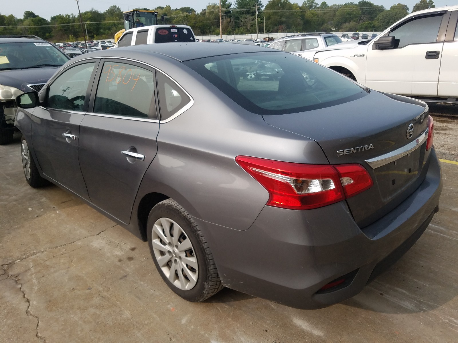 Photo 3 from auction – 2016 NISSAN SENTRA S with VIN 3N1AB7AP9GY280362