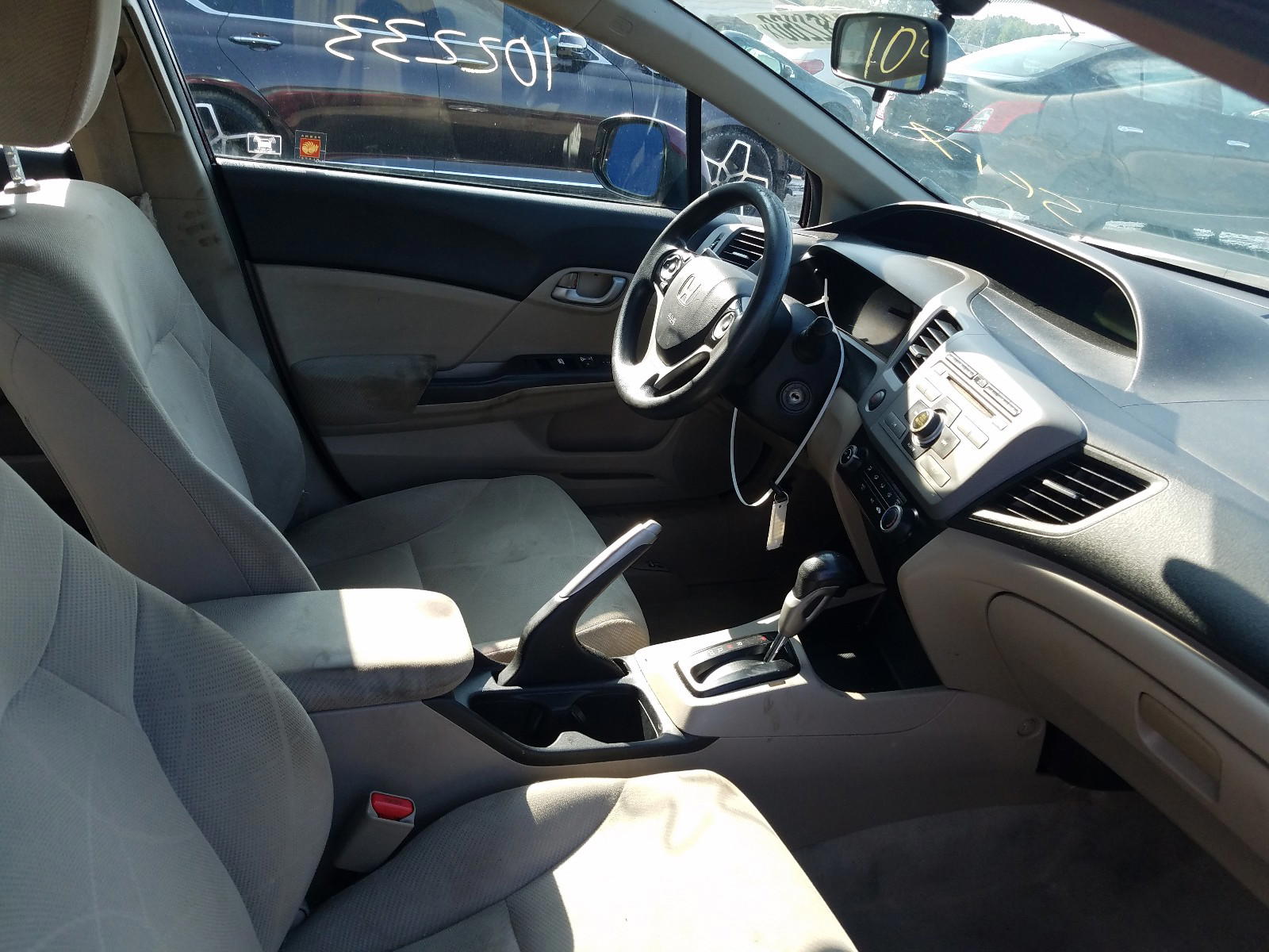 Photo 5 from auction – 2012 HONDA CIVIC LX with VIN 19XFB2F57CE062705