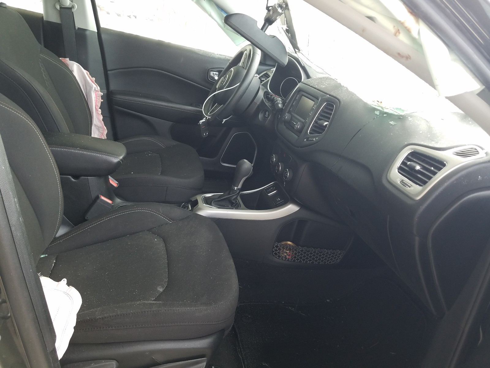 Zdjęcie 5 z aukcji – 2018 JEEP COMPASS SP z VIN 3C4NJCAB8JT233326