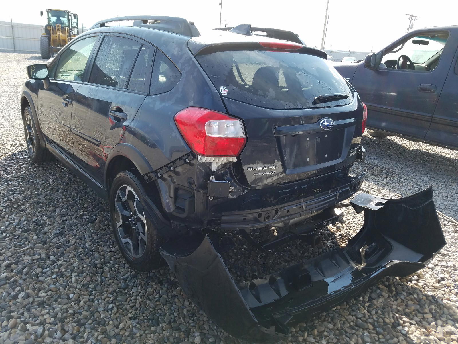 Photo 3 from auction – 2016 SUBARU CROSSTREK with VIN JF2GPADC0GH324776