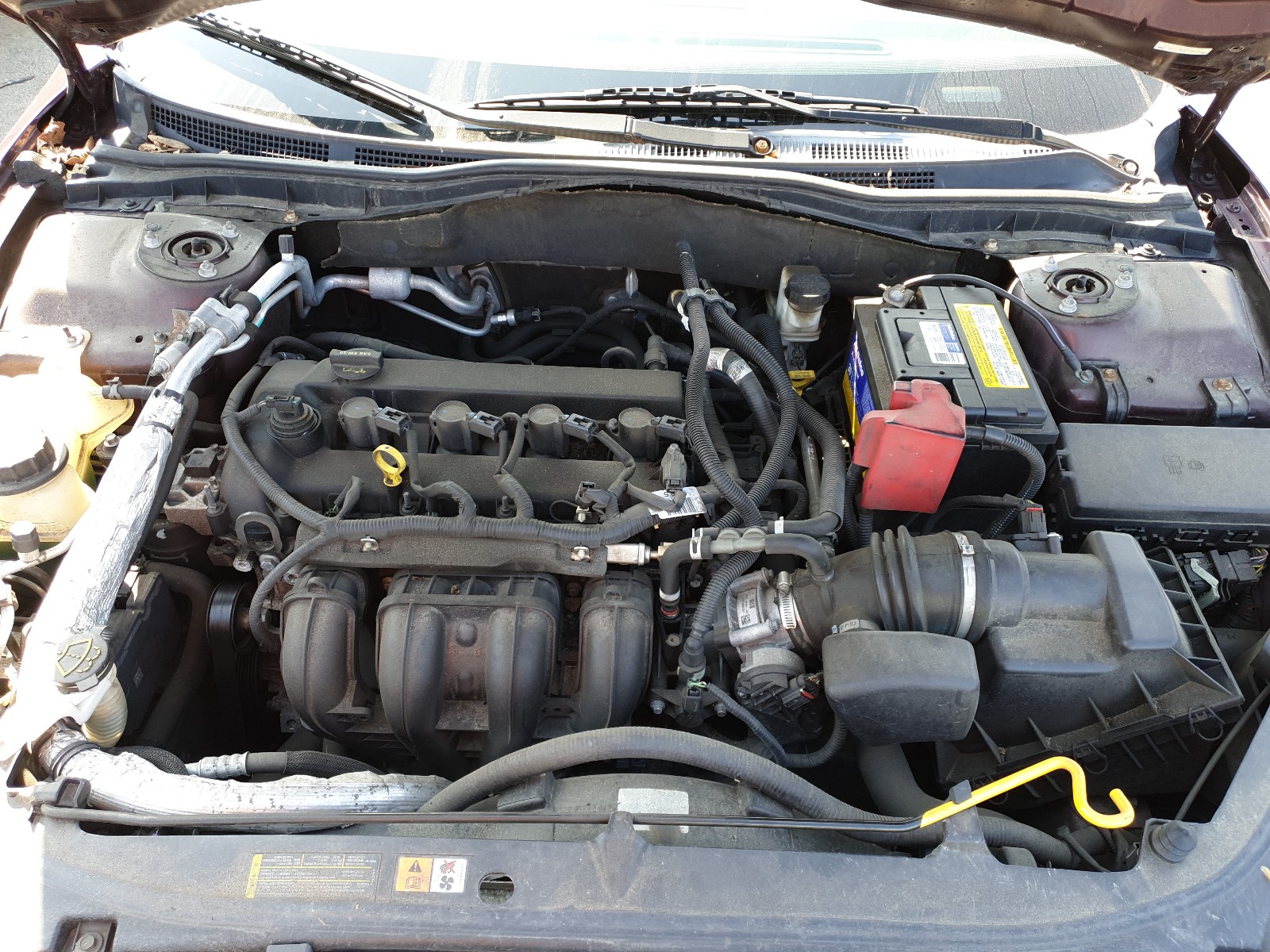 Zdjęcie 7 z aukcji – 2011 FORD FUSION z VIN 3FAHP0HA2BR330050