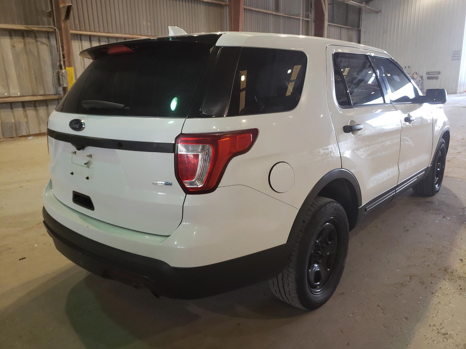 Photo 4 from auction – 2017 FORD EXPLORER P with VIN 1FM5K8AR4HGA79487