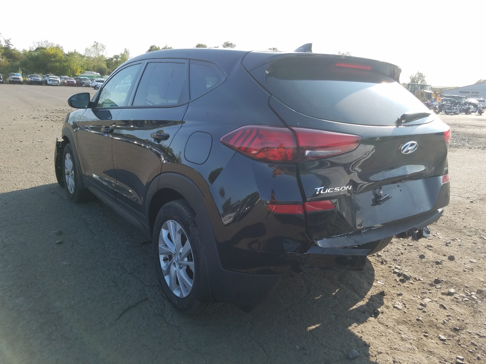 Photo 3 from auction – 2020 HYUNDAI TUCSON SE with VIN KM8J2CA45LU156755