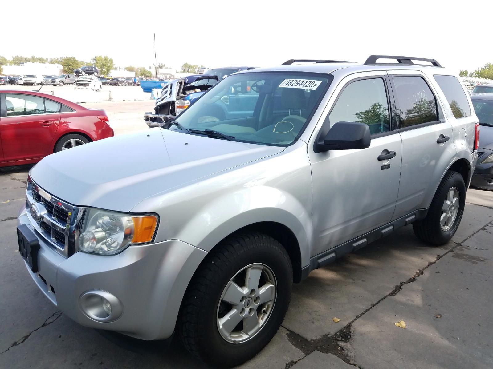 Photo 2 from auction – 2011 FORD ESCAPE XLT with VIN 1FMCU9DG3BKB85306