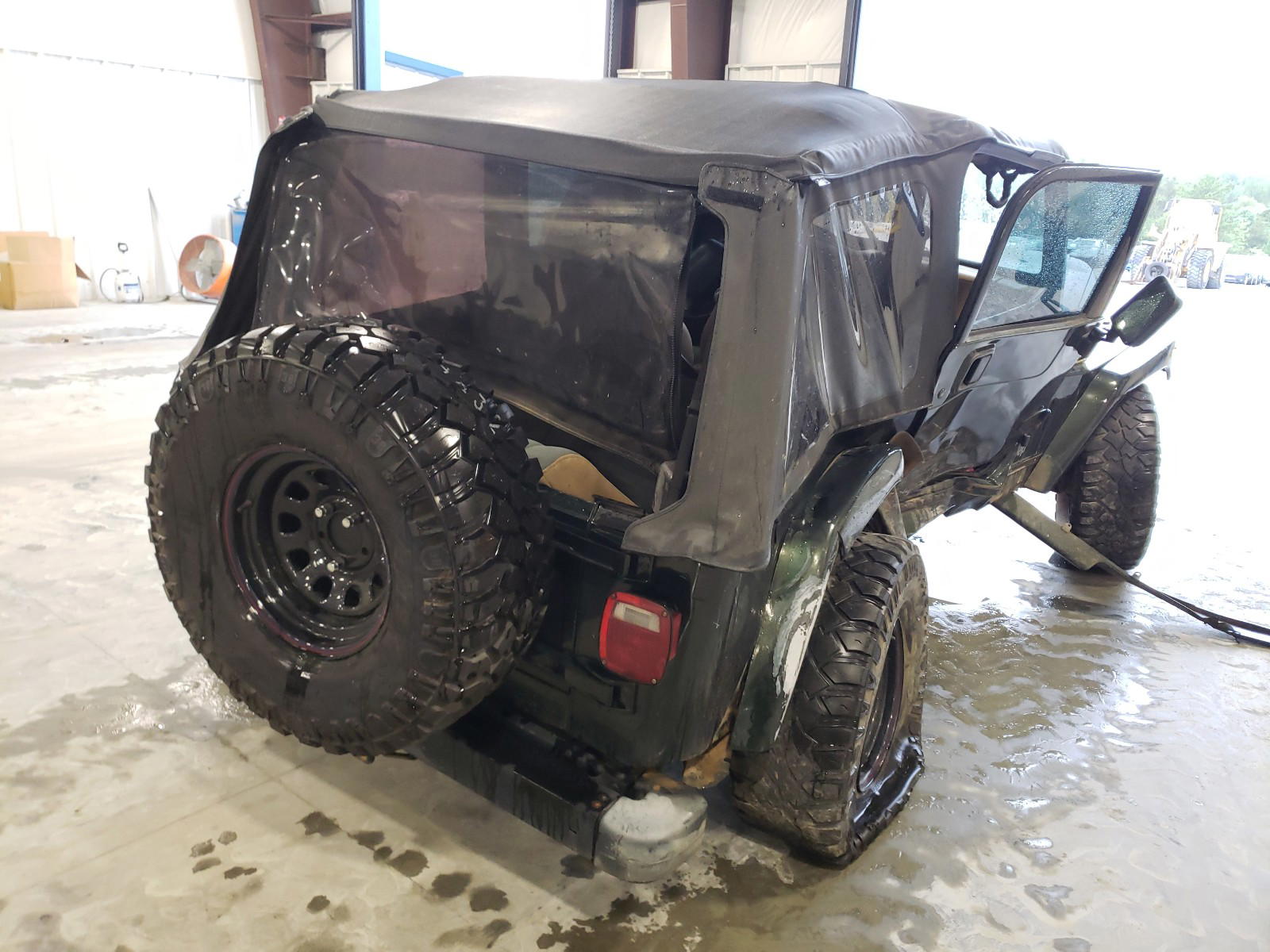 Photo 4 from auction – 1998 JEEP WRANGLER / with VIN 1J4FY49S0WP787993