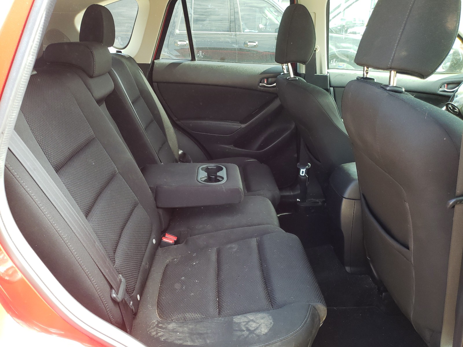 Photo 6 from auction – 2016 MAZDA CX-5 TOURI with VIN JM3KE2CY2G0626996