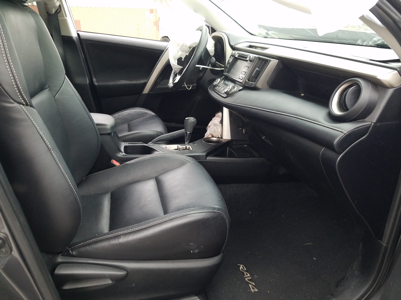 Фото 5 с аукциона – 2014 TOYOTA RAV4 с VIN 2T3WFREV5EW077676